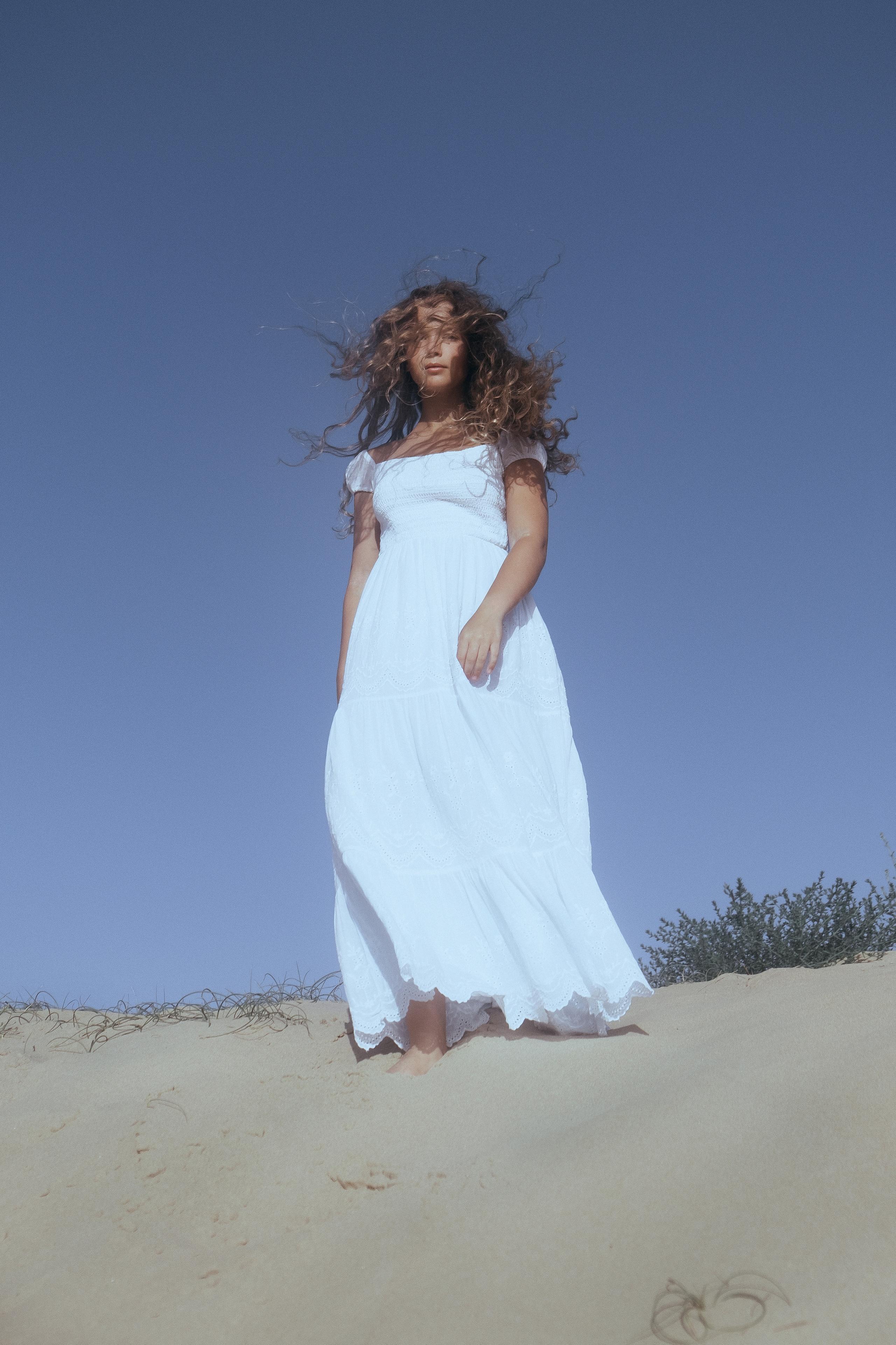 Gentle photo session in the dunes by the sea