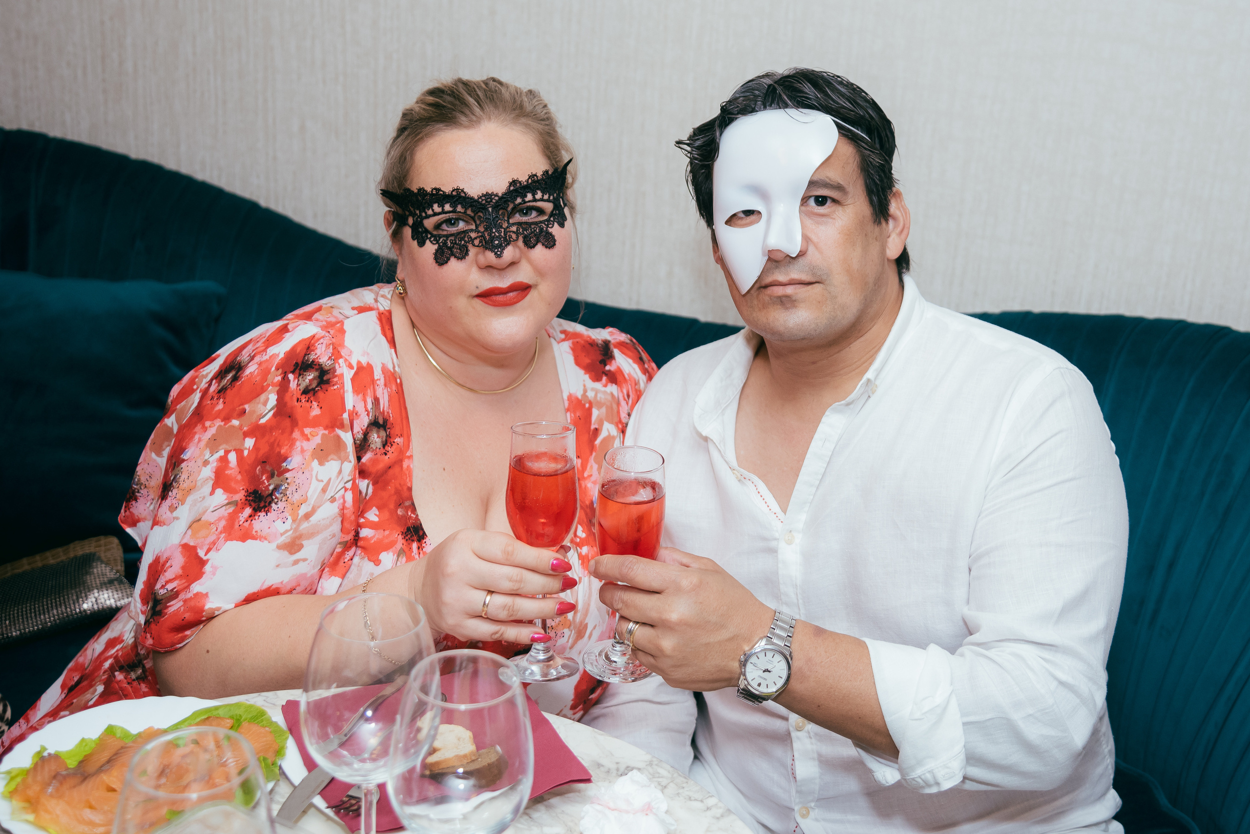 Photoshoot of Women’s Birthday in Torrevieja and Alicante | Reportage photographer Andrey Lukovnikov