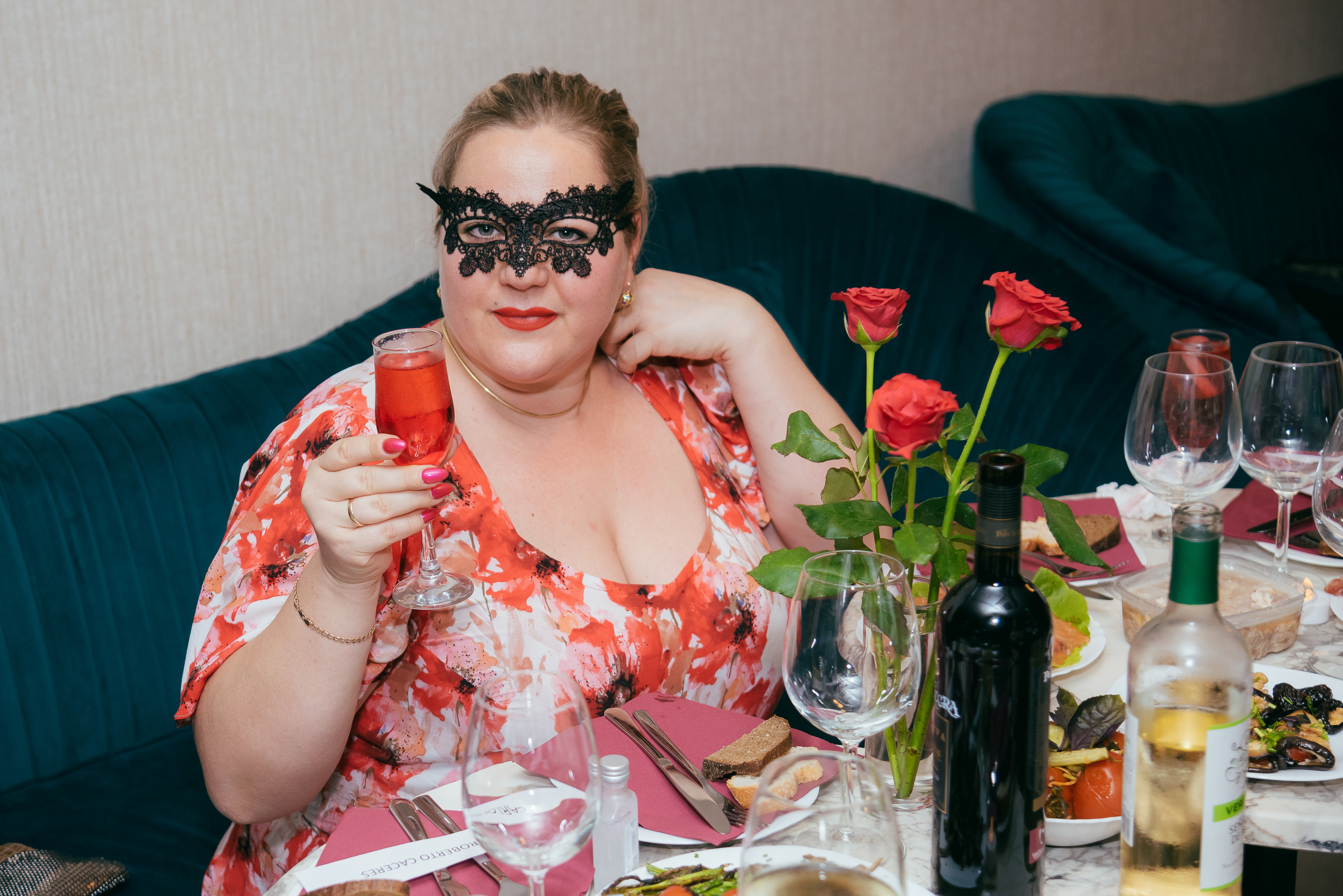 Photoshoot of Women’s Birthday in Torrevieja and Alicante | Reportage photographer Andrey Lukovnikov