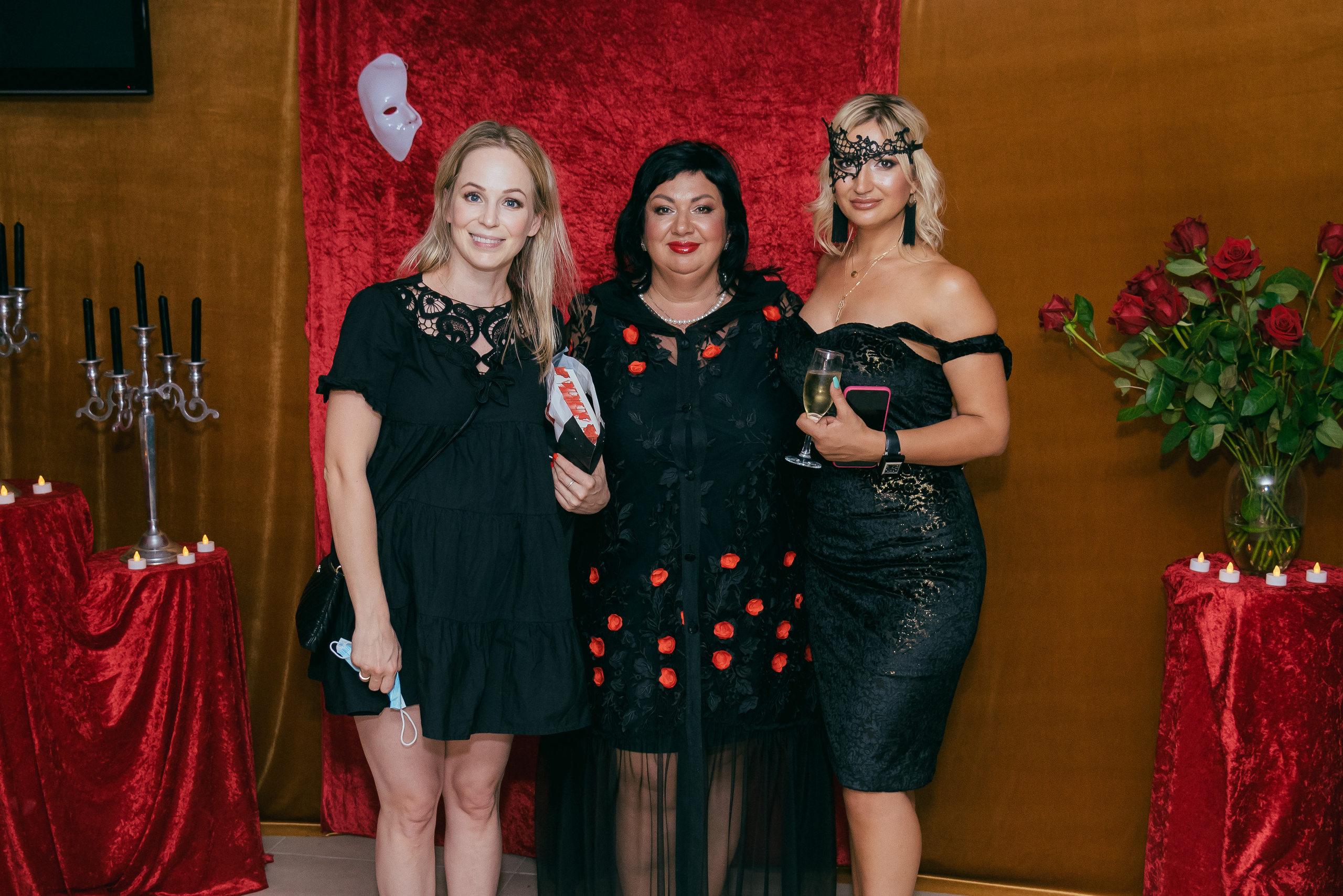 Photoshoot of Women’s Birthday in Torrevieja and Alicante | Reportage photographer Andrey Lukovnikov