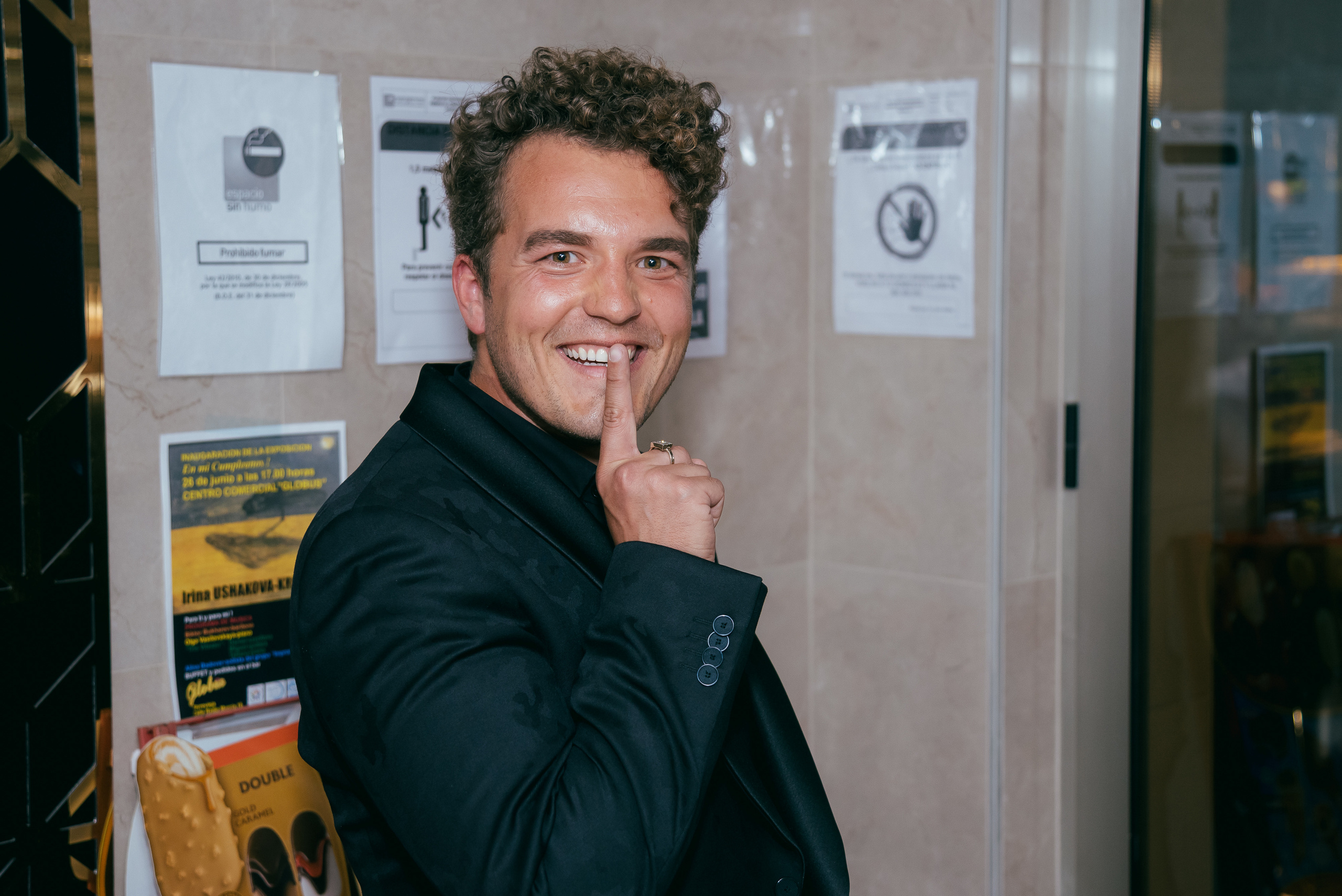 Photoshoot of Women’s Birthday in Torrevieja and Alicante | Reportage photographer Andrey Lukovnikov