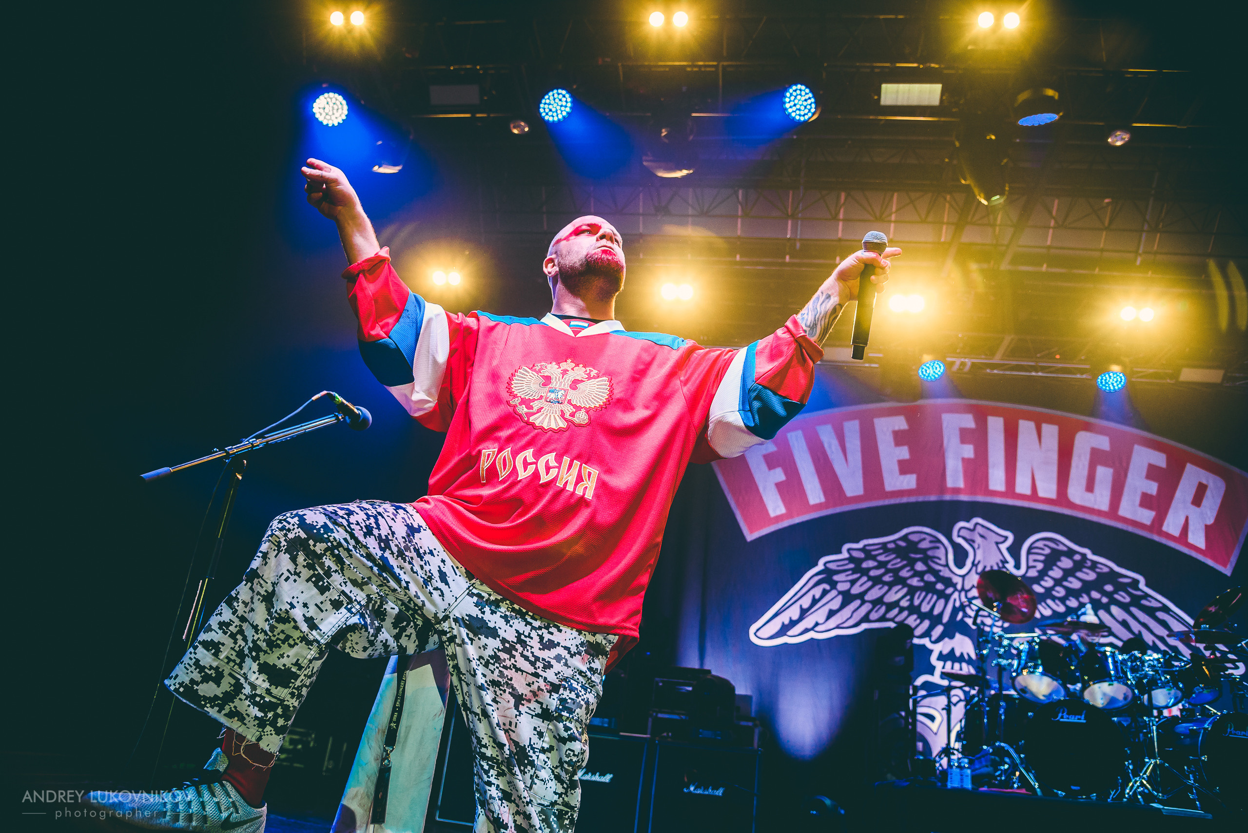 Five Finger Death Punch. Live in Saint Petersburg, Russia