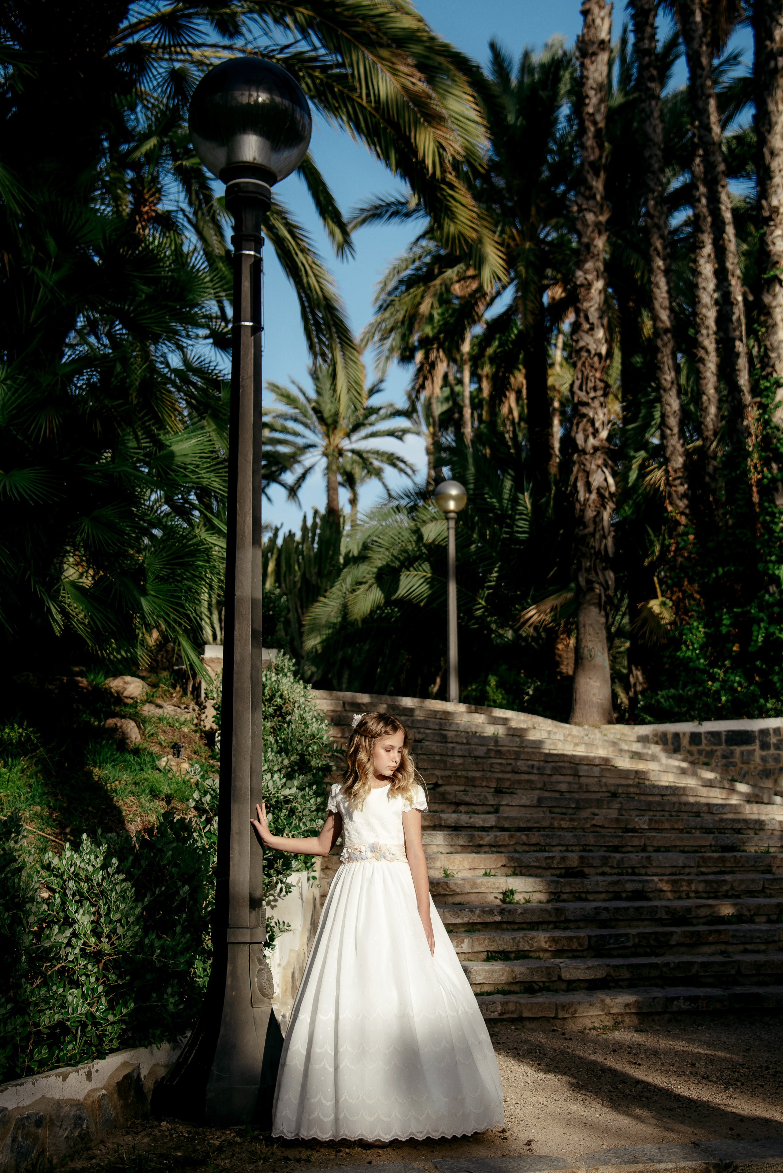 Фотосессия посвящённая Комуньону красавицы Киры