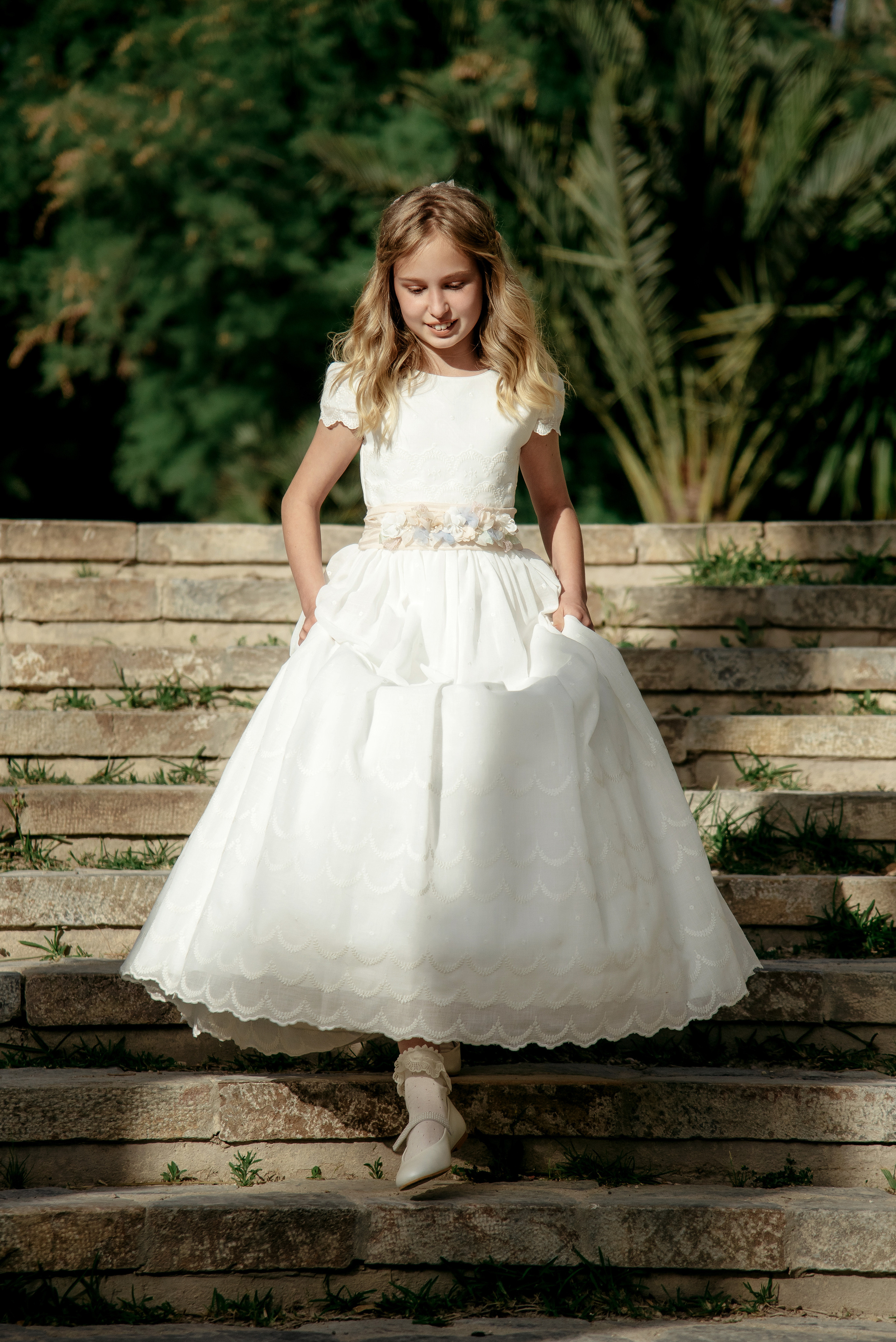 Фотосессия посвящённая Комуньону красавицы Киры