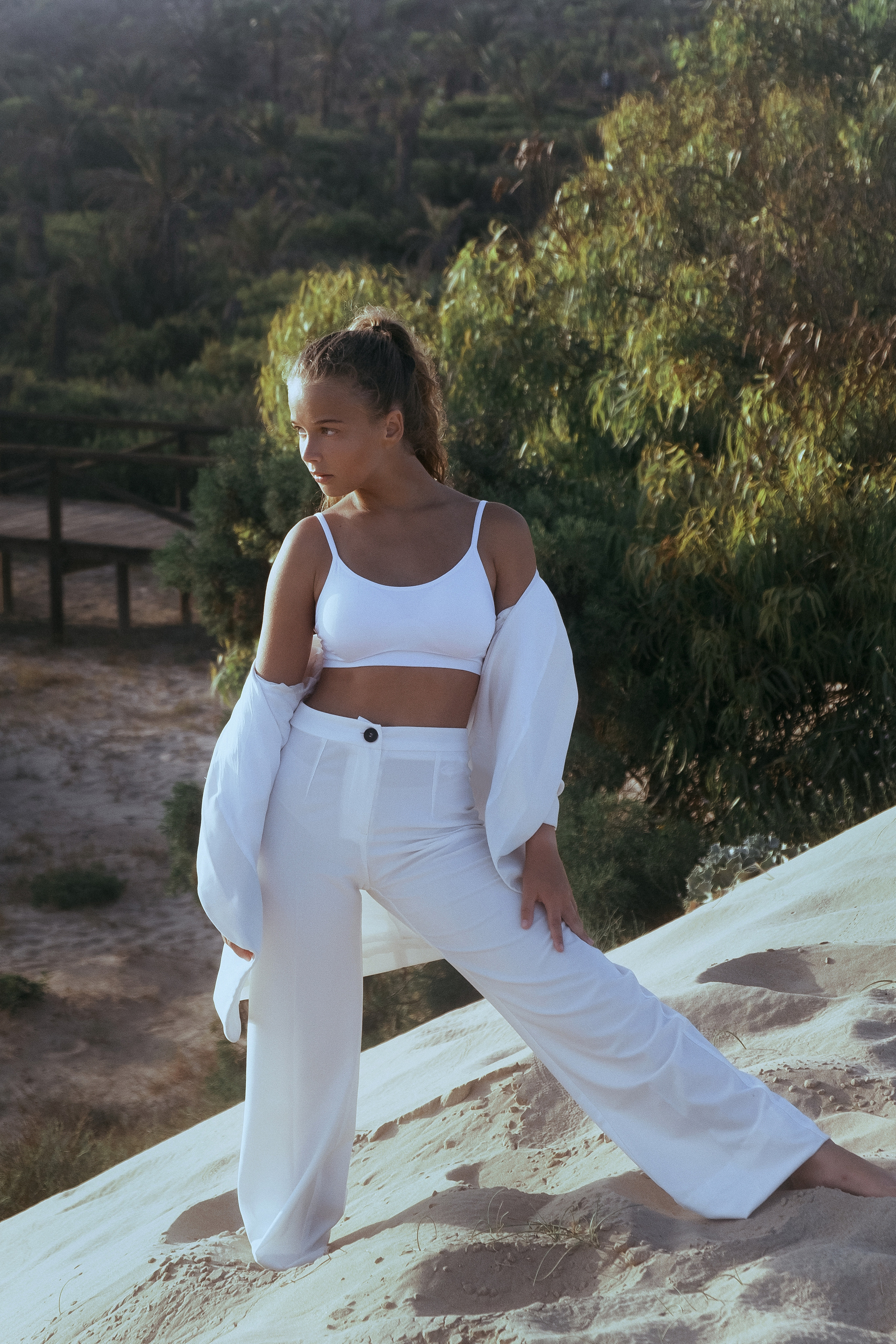 Gentle photo session in the dunes by the sea