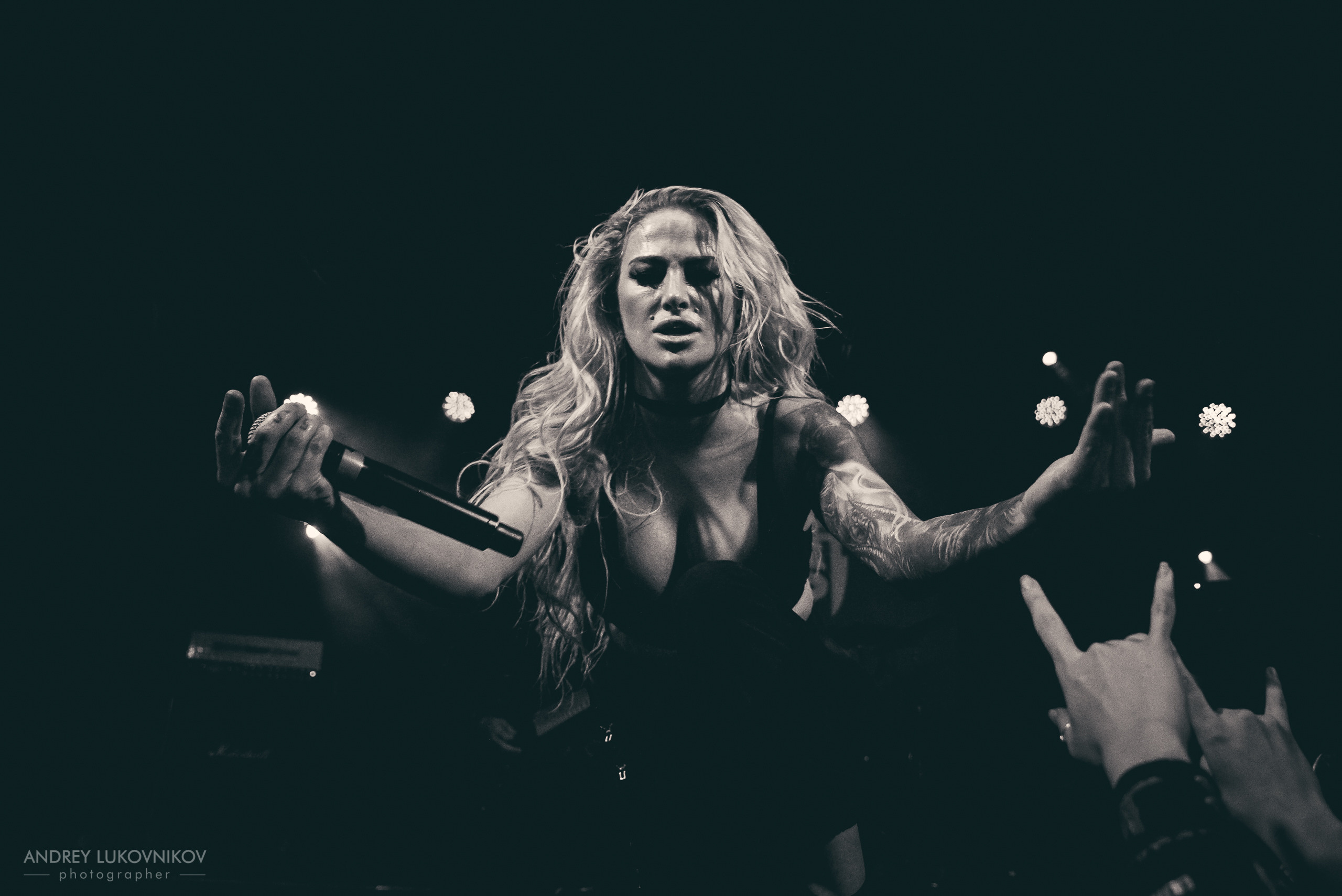 Butcher Babies. Live in Saint Petersburg, Russia