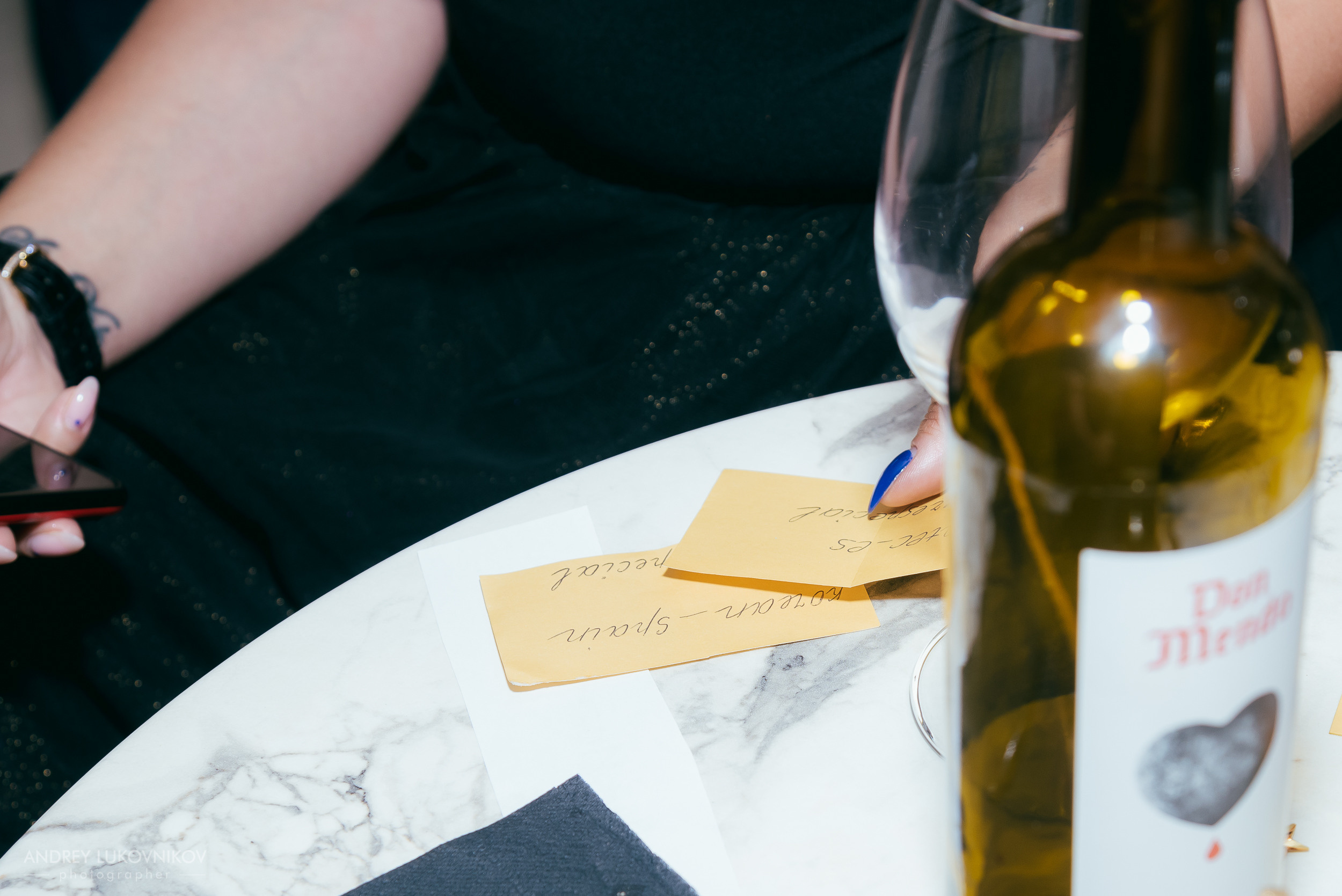 Fiesta privada en un club de mujeres en Torrevieja | Fotógrafo de reportajes en España, Andrey Lukovnikov