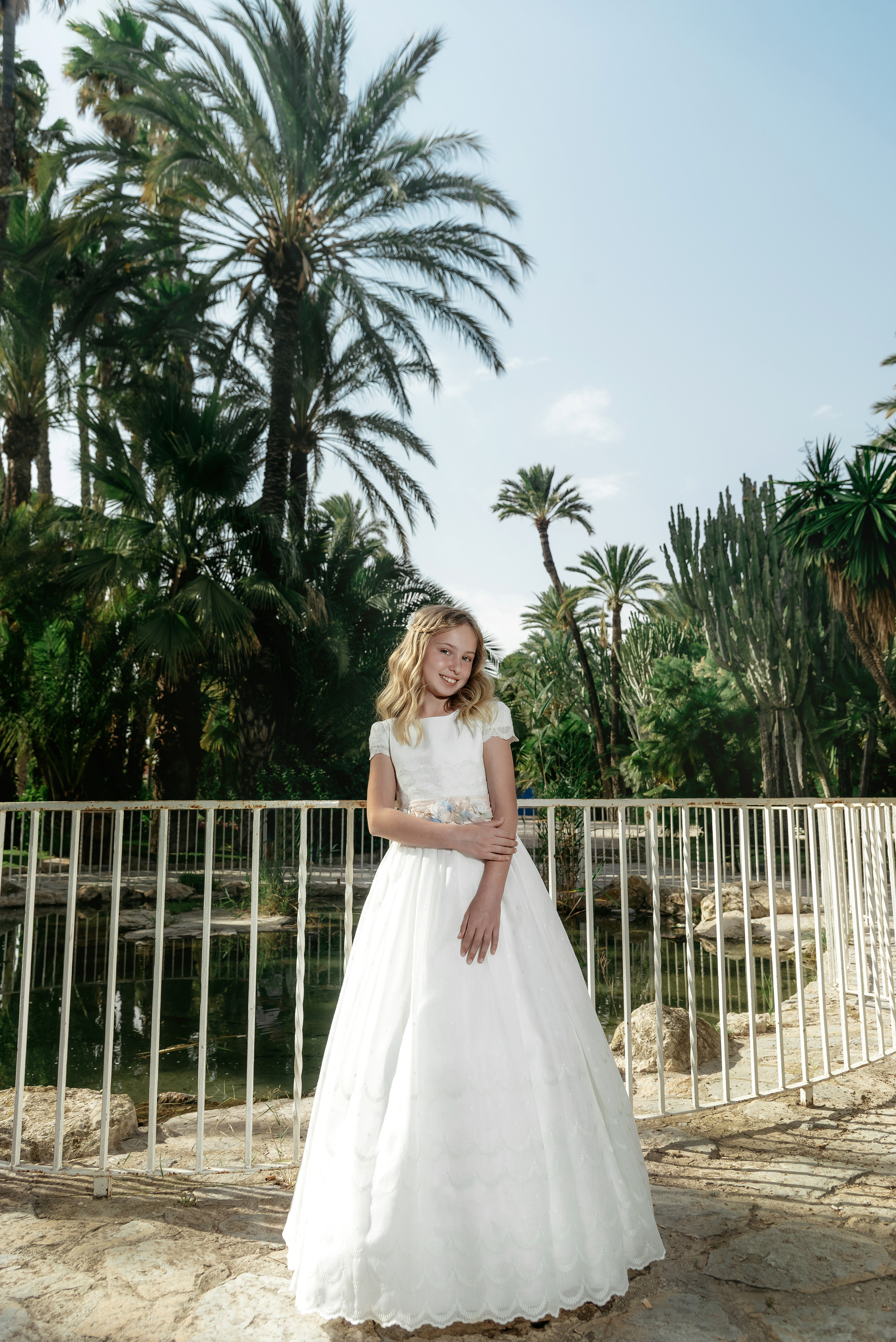 Фотосессия посвящённая Комуньону красавицы Киры