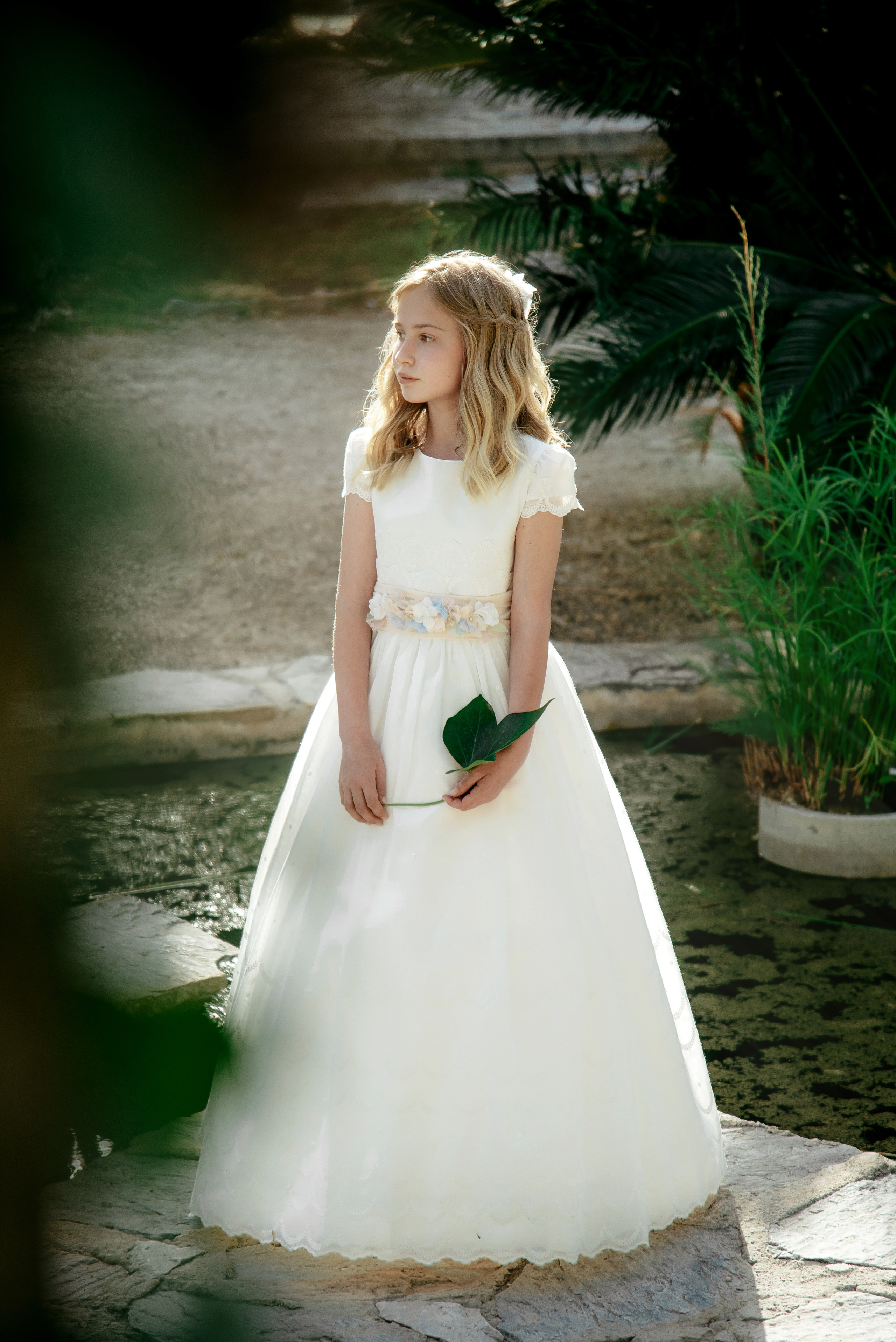 Фотосессия посвящённая Комуньону красавицы Киры