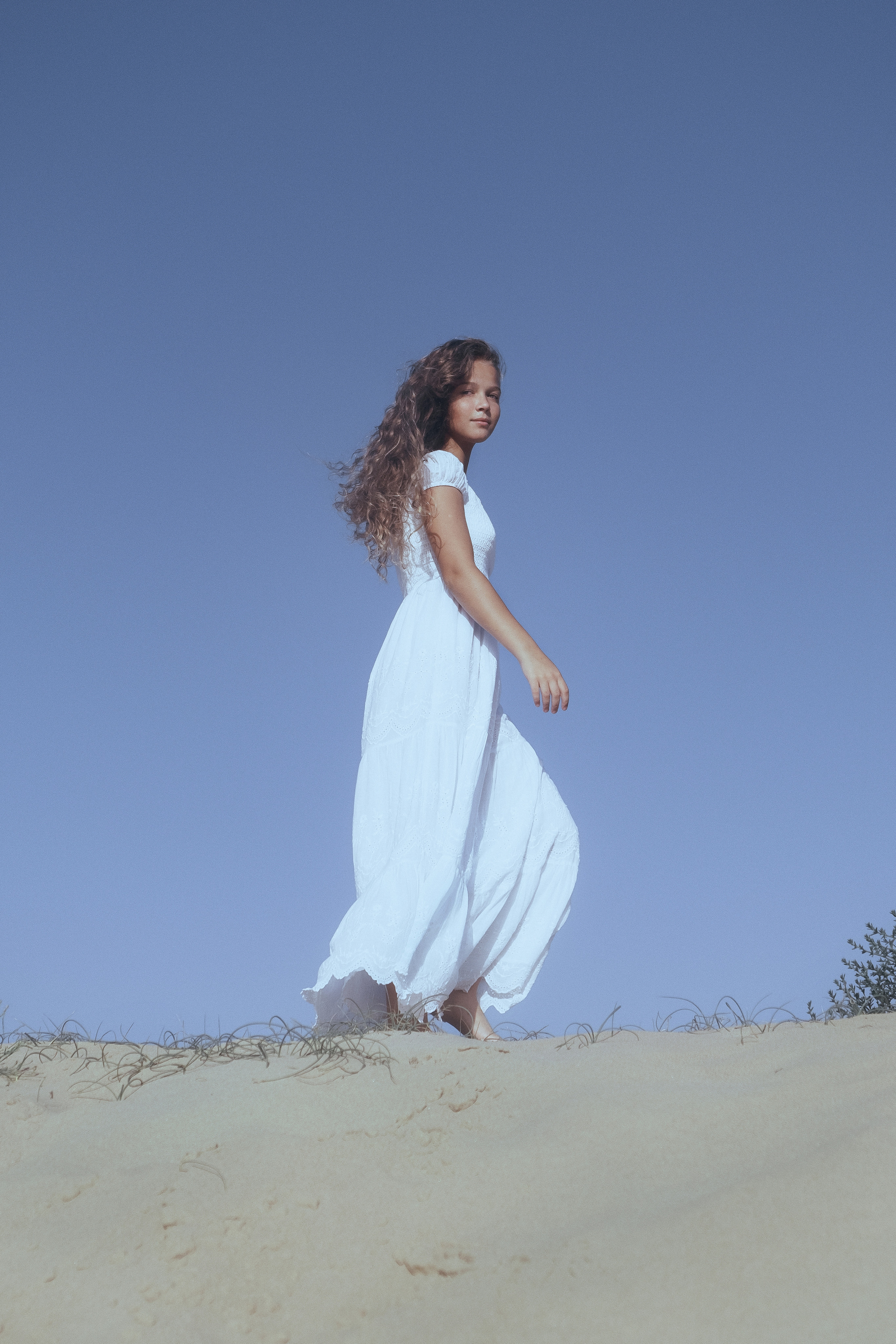 Gentle photo session in the dunes by the sea
