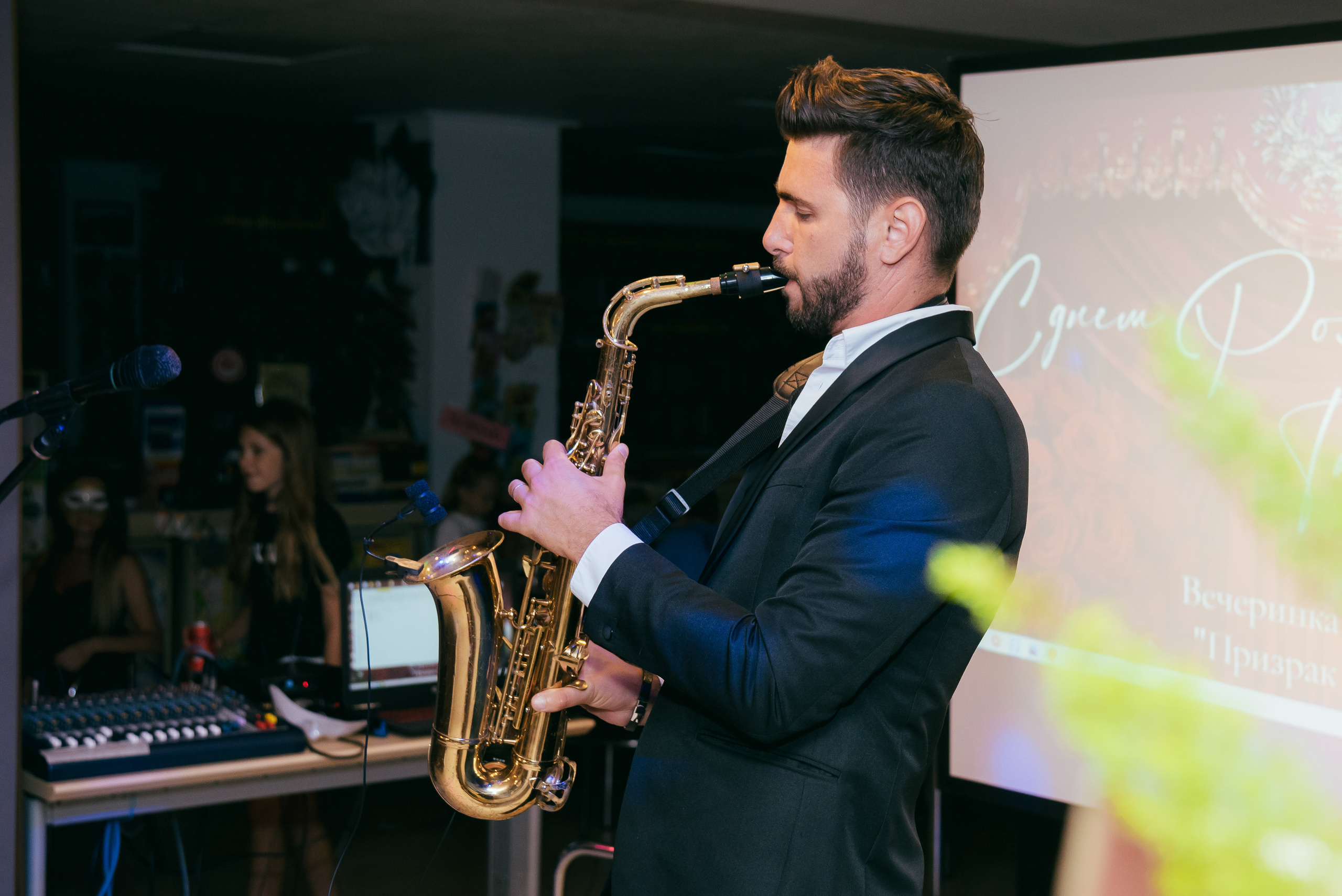 Photoshoot of Women’s Birthday in Torrevieja and Alicante | Reportage photographer Andrey Lukovnikov