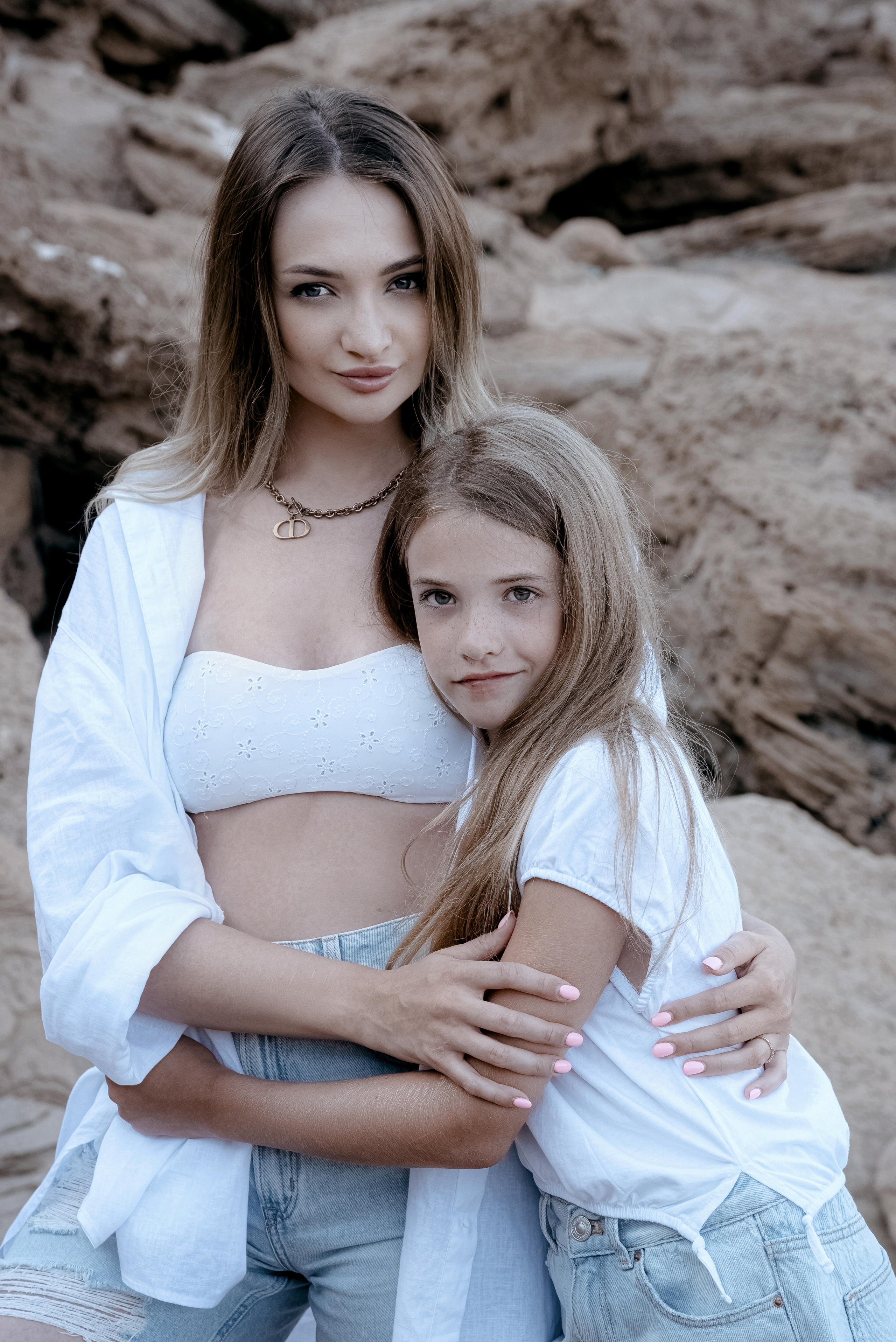 Семейный уик-энд на пляже в Испании