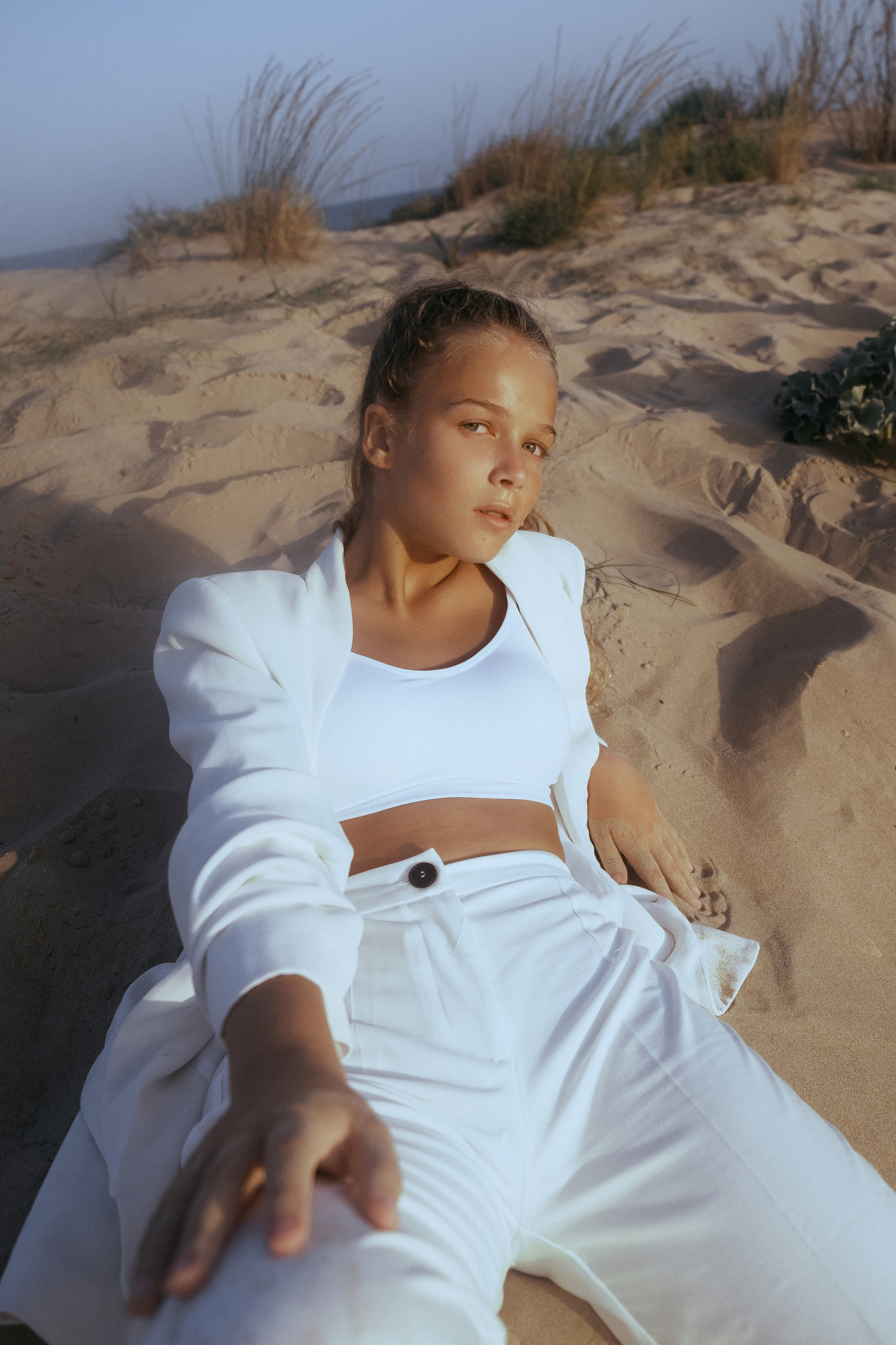 Gentle photo session in the dunes by the sea