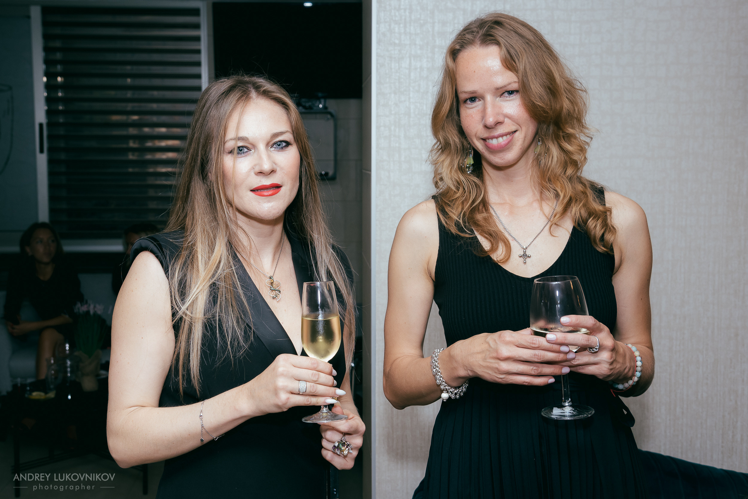 Fiesta privada en un club de mujeres en Torrevieja | Fotógrafo de reportajes en España, Andrey Lukovnikov