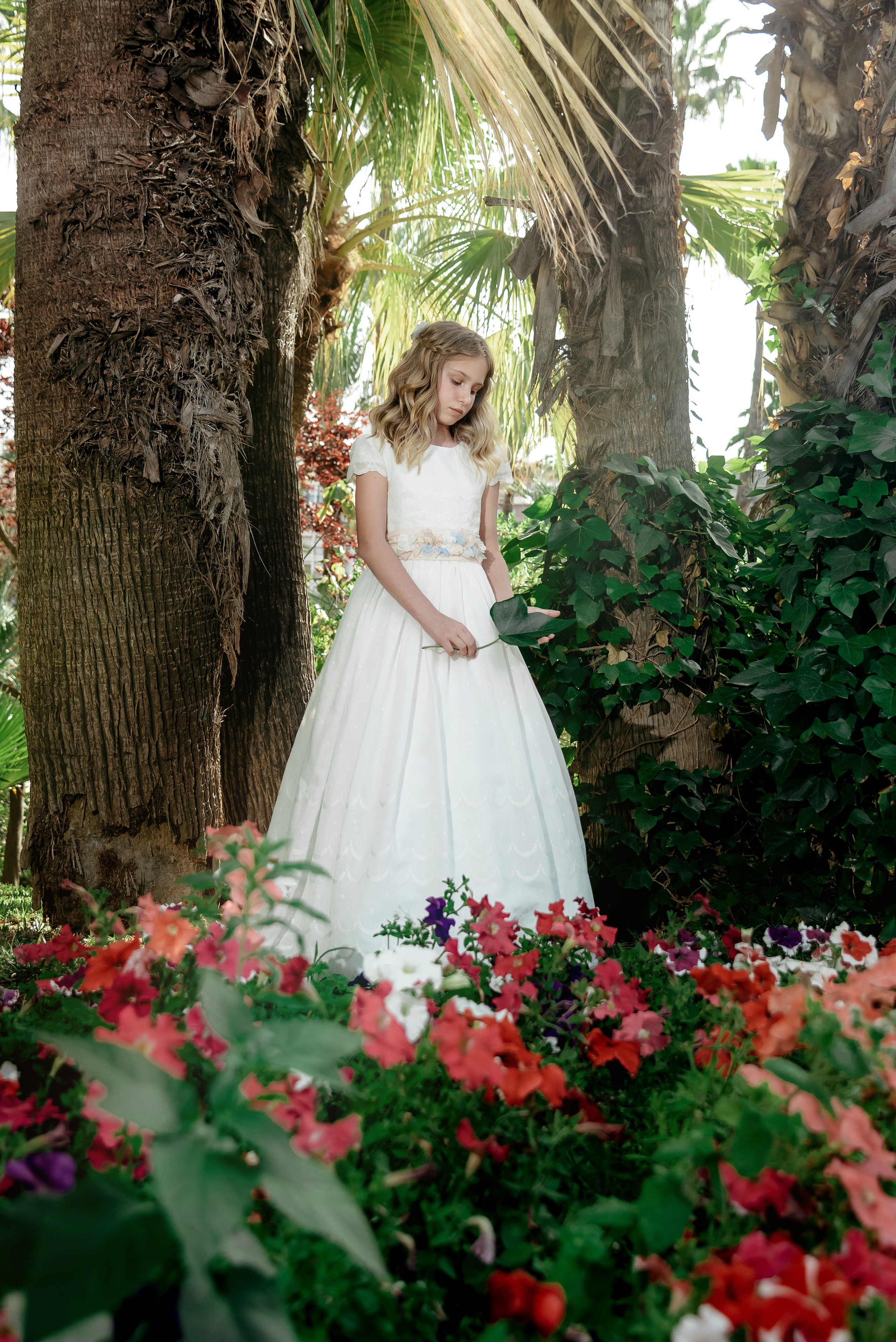 Фотосессия посвящённая Комуньону красавицы Киры