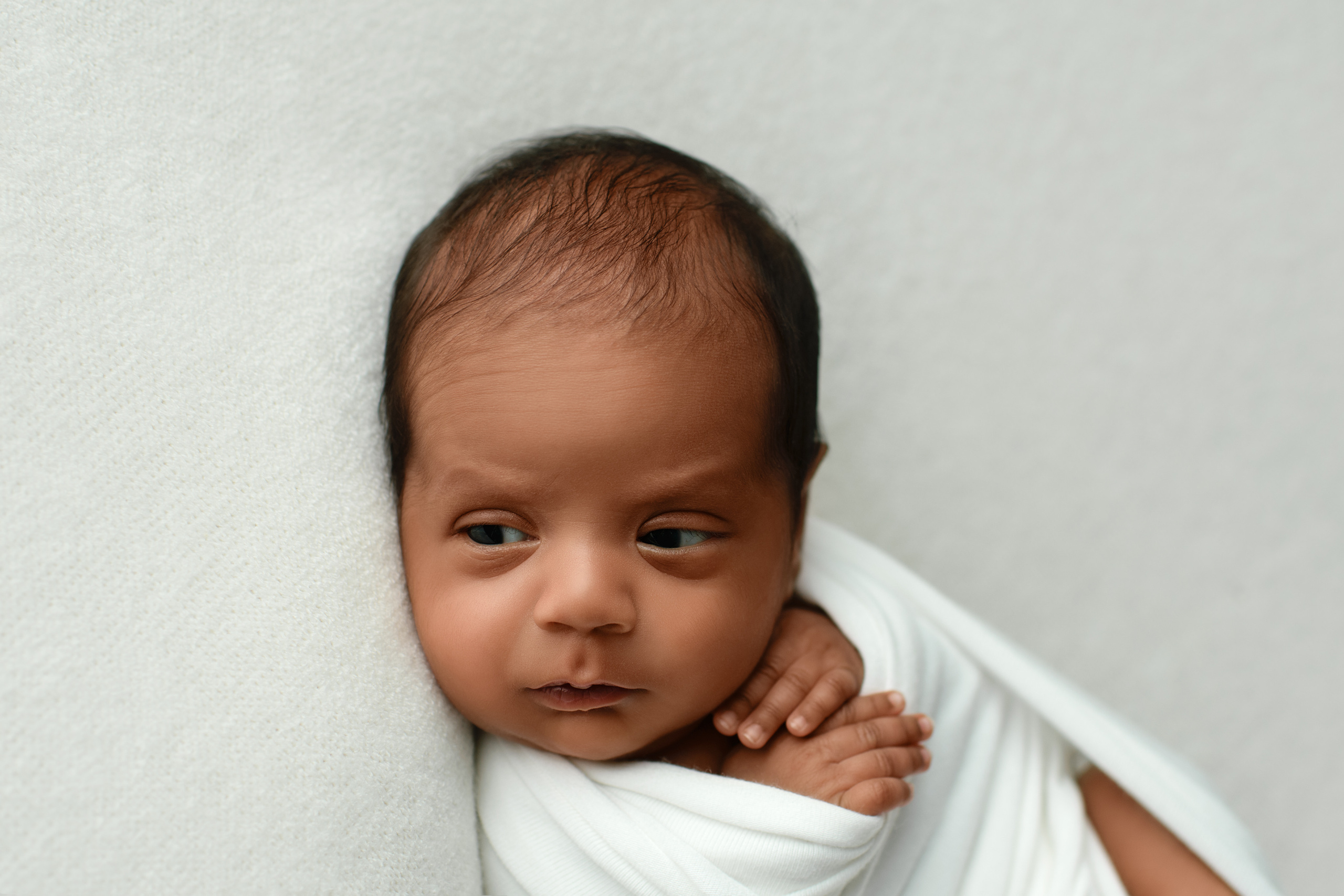 Neugeborenen Fotografie in Düren. Neugeborene, Baby Fotografin in Düren (NRW) - Vitalina Unruh