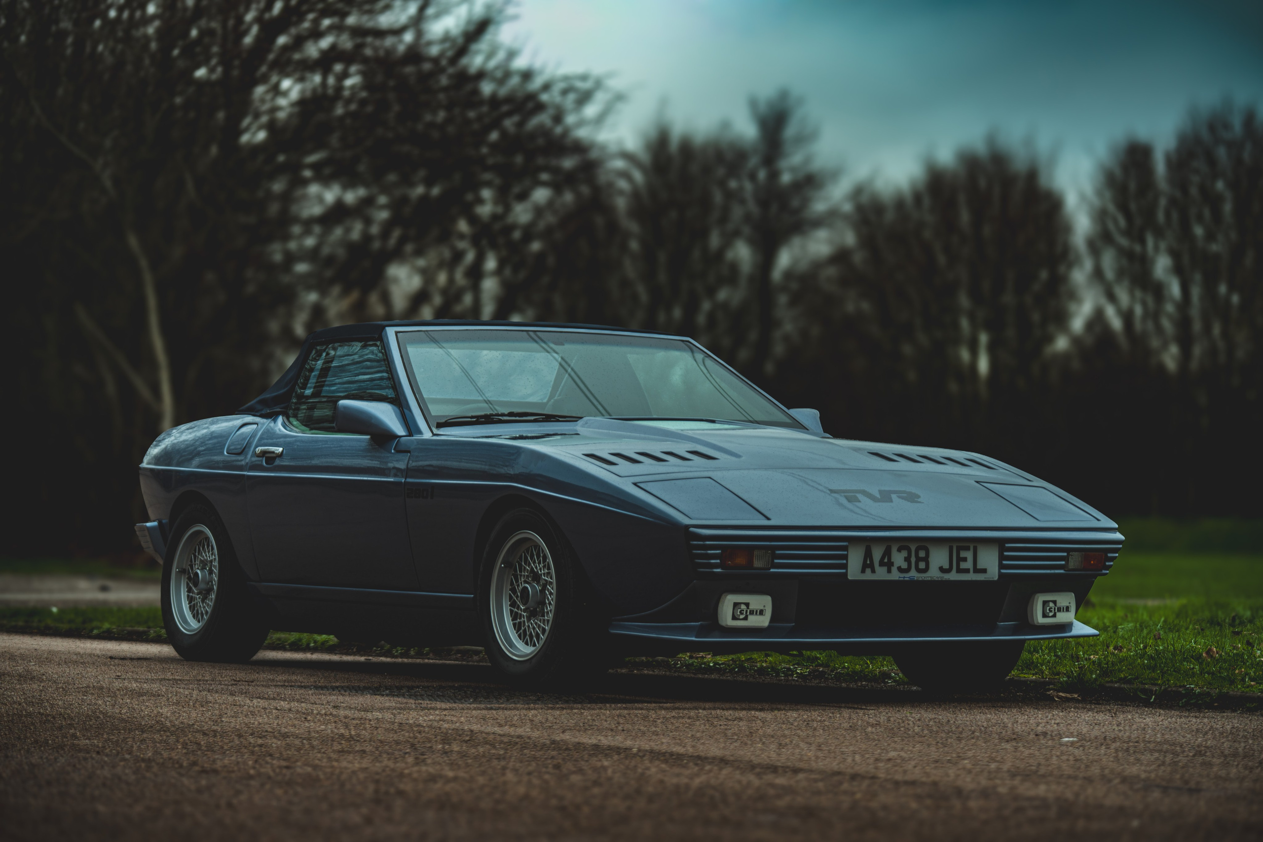 Business & Fashion. Main