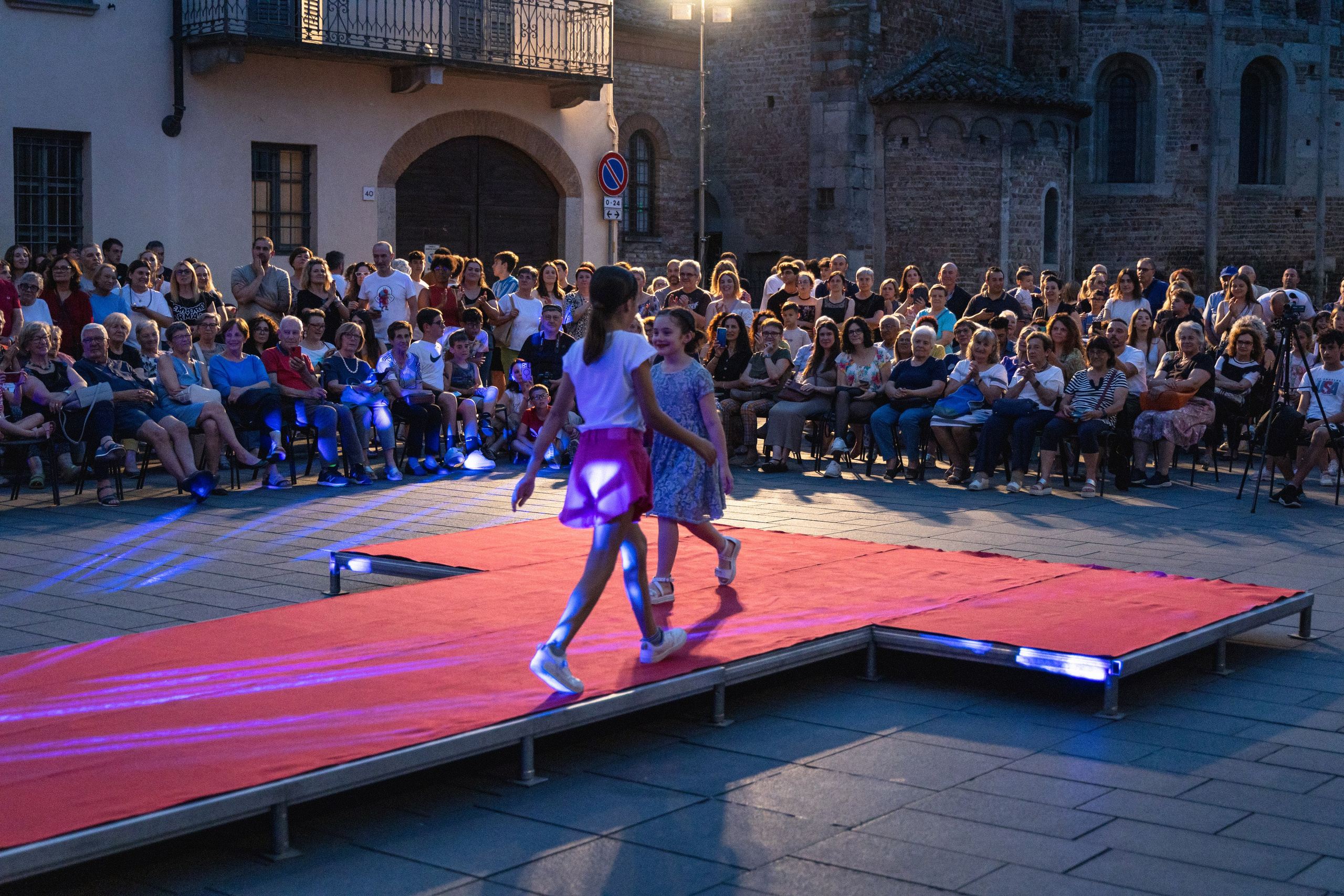 Giovedì in Piazza | Sfilata 2024 | 27/06/2024. Mixart APS