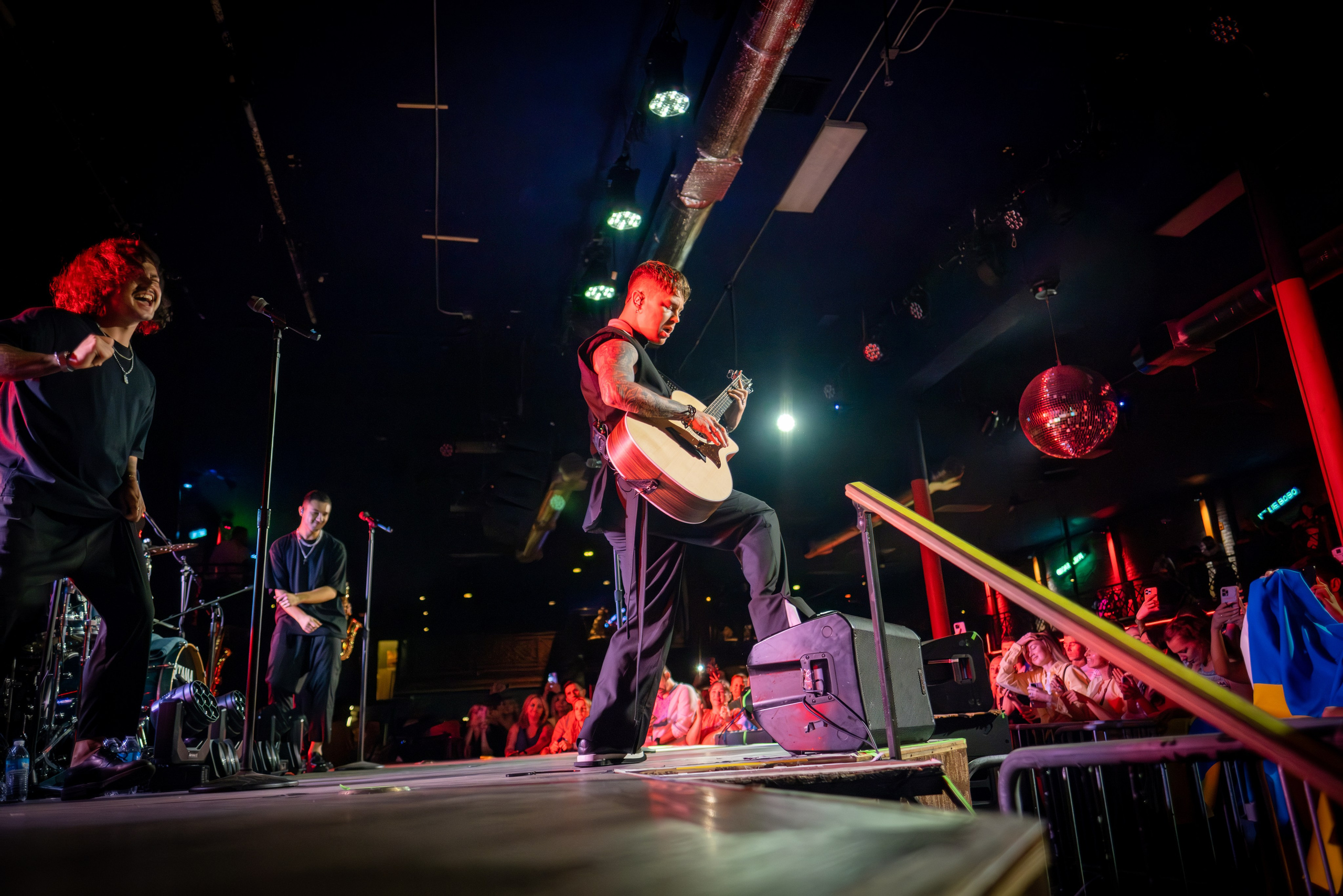 ARTEM PIVOVAROV / 2023. Reportage concert portrait photography in the San Francisco Bay Area