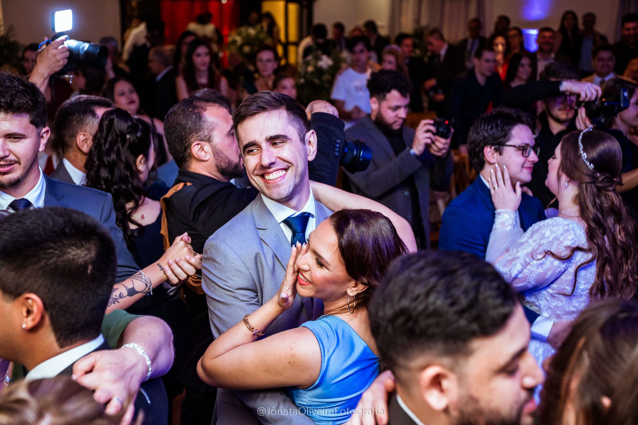 Casamento em Avaré. Fotografia de casamentos e ensaios em avaré Jônata Oliveira