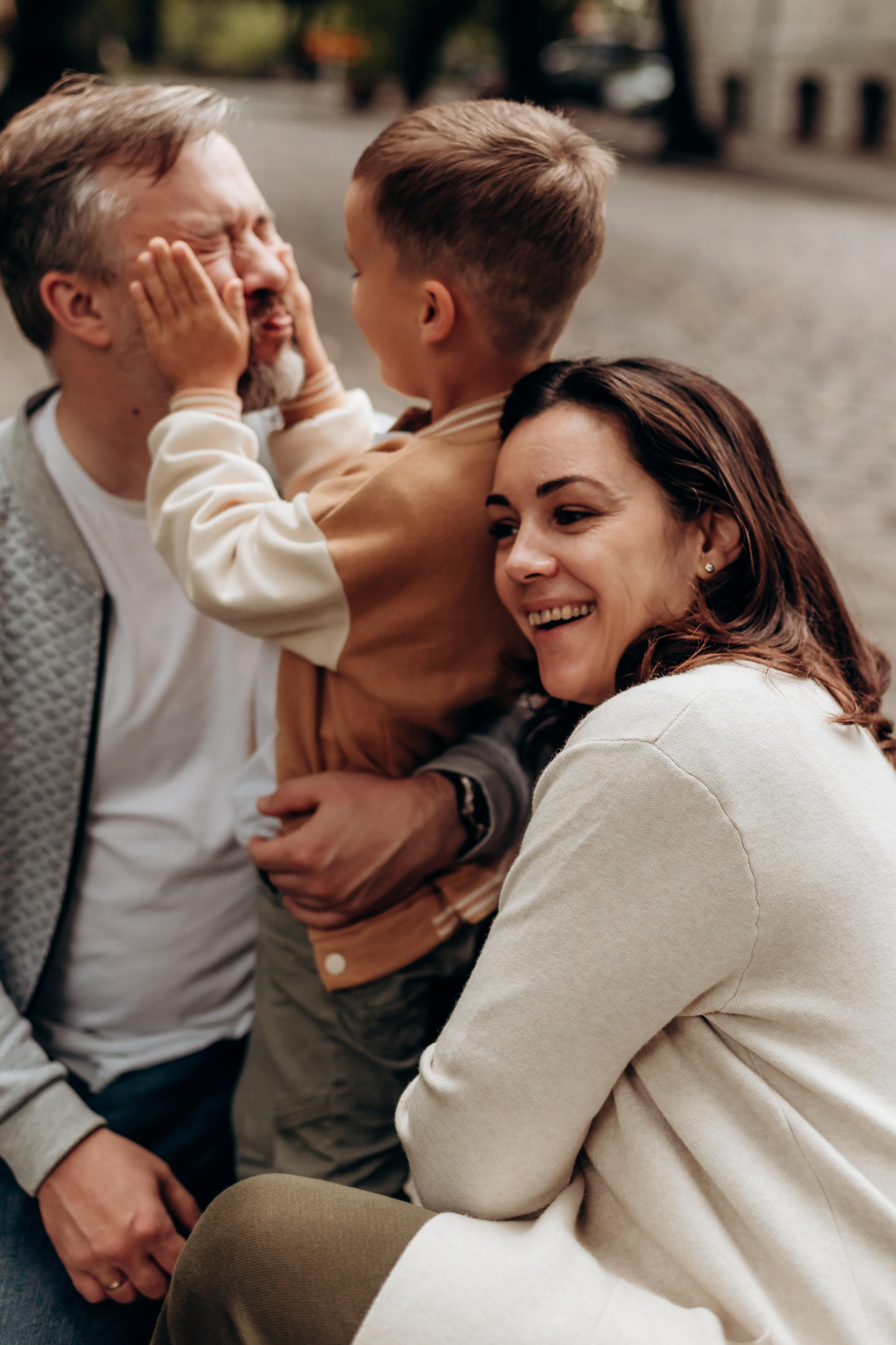 Марина, Паша и Мартин. Главная