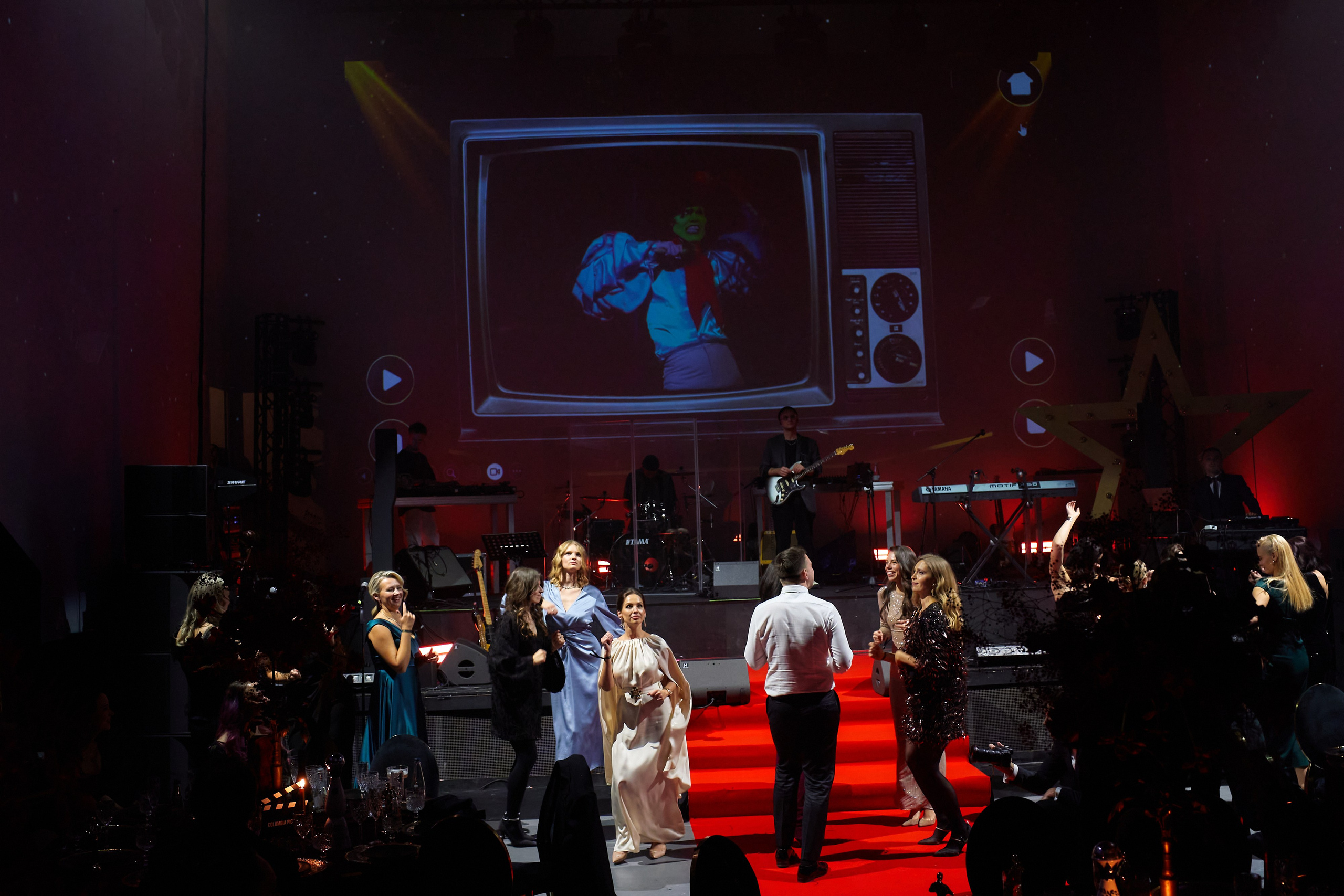 Новогодний корпоратив. Свадебный и семейный фотограф в Риге Игорь Давидович