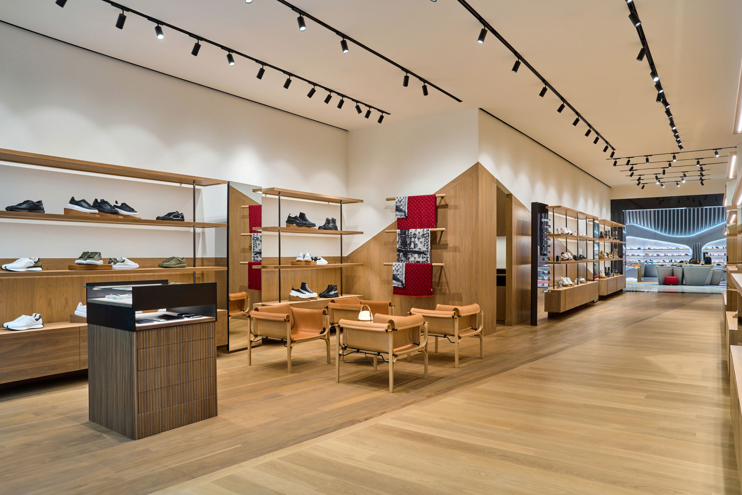 Interior & Architectural & Real Estate Photography in Dubai. Vitalii Honiukov | Photography production based in Dubai, UAE