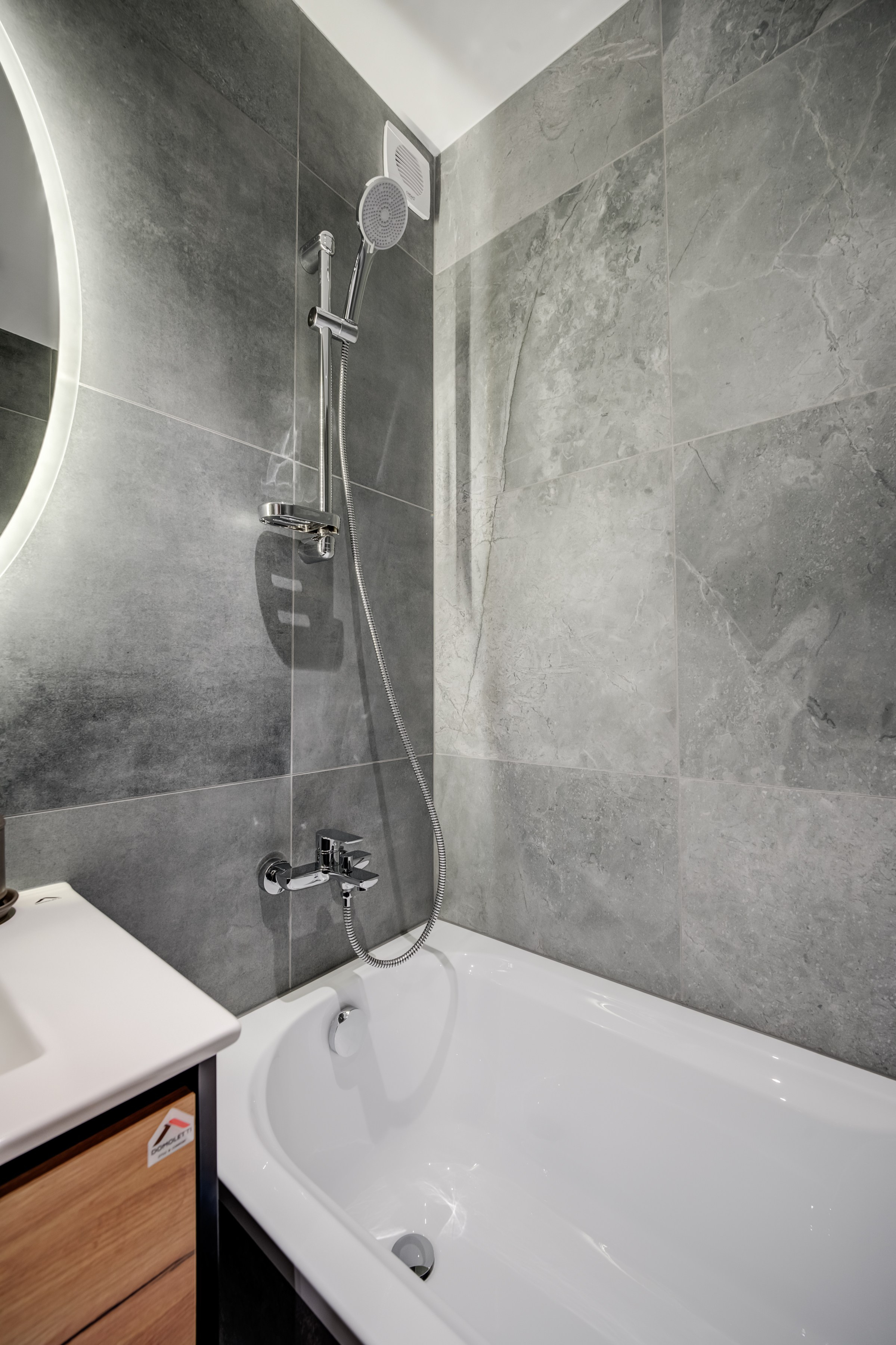 Fabijoniškių g. 73. Elina Sapiega fotografė Vilniuje