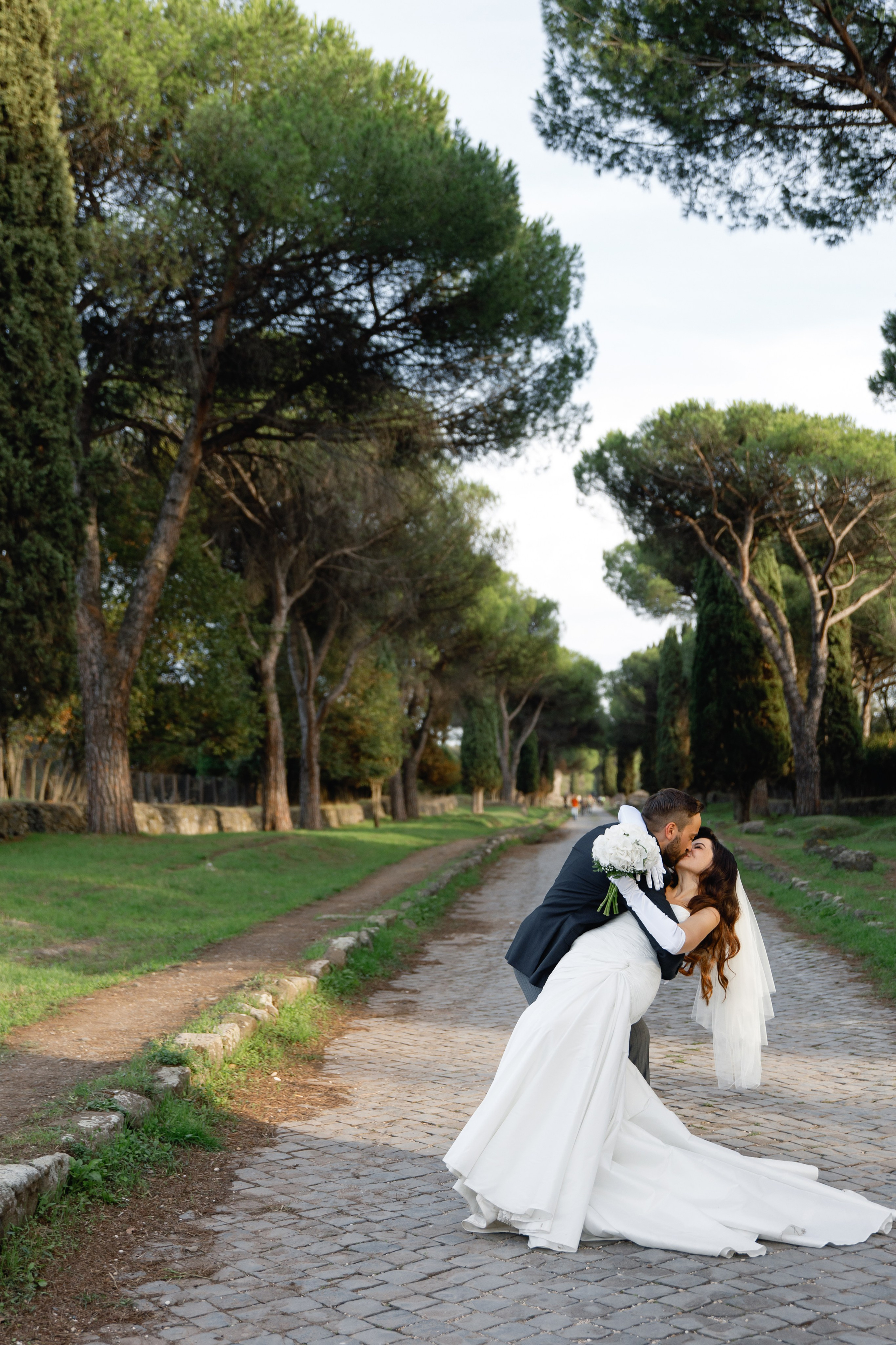 Wedding photographer Italy Rome, Tuscany, Lake Como, Sicily, Puglia. Wedding Photographer Rome Tuscany Como Sicily Puglia Amalfy Italy- Oksana Savenchuk
