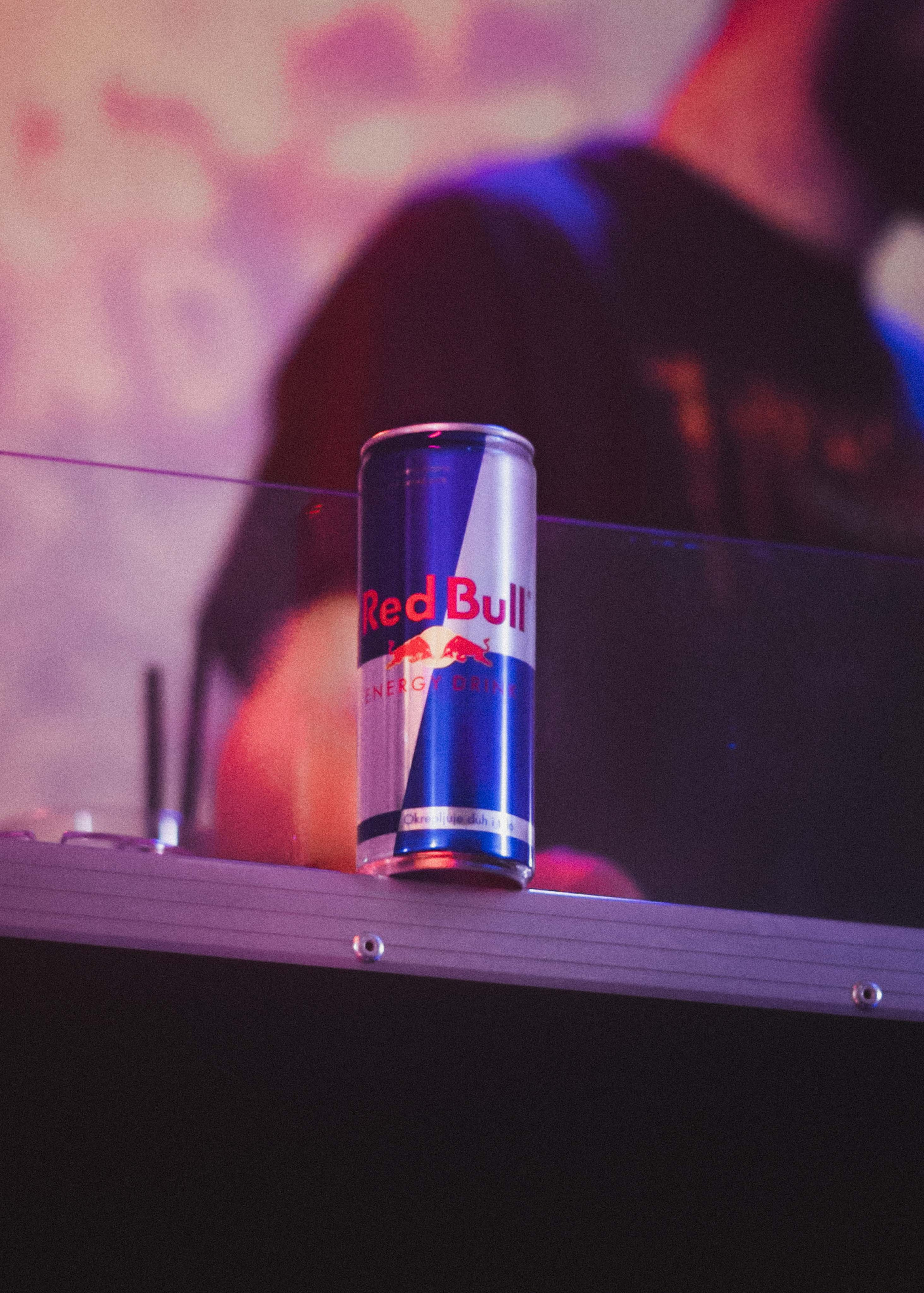 RedBull Doodle Art. Žukov Studio