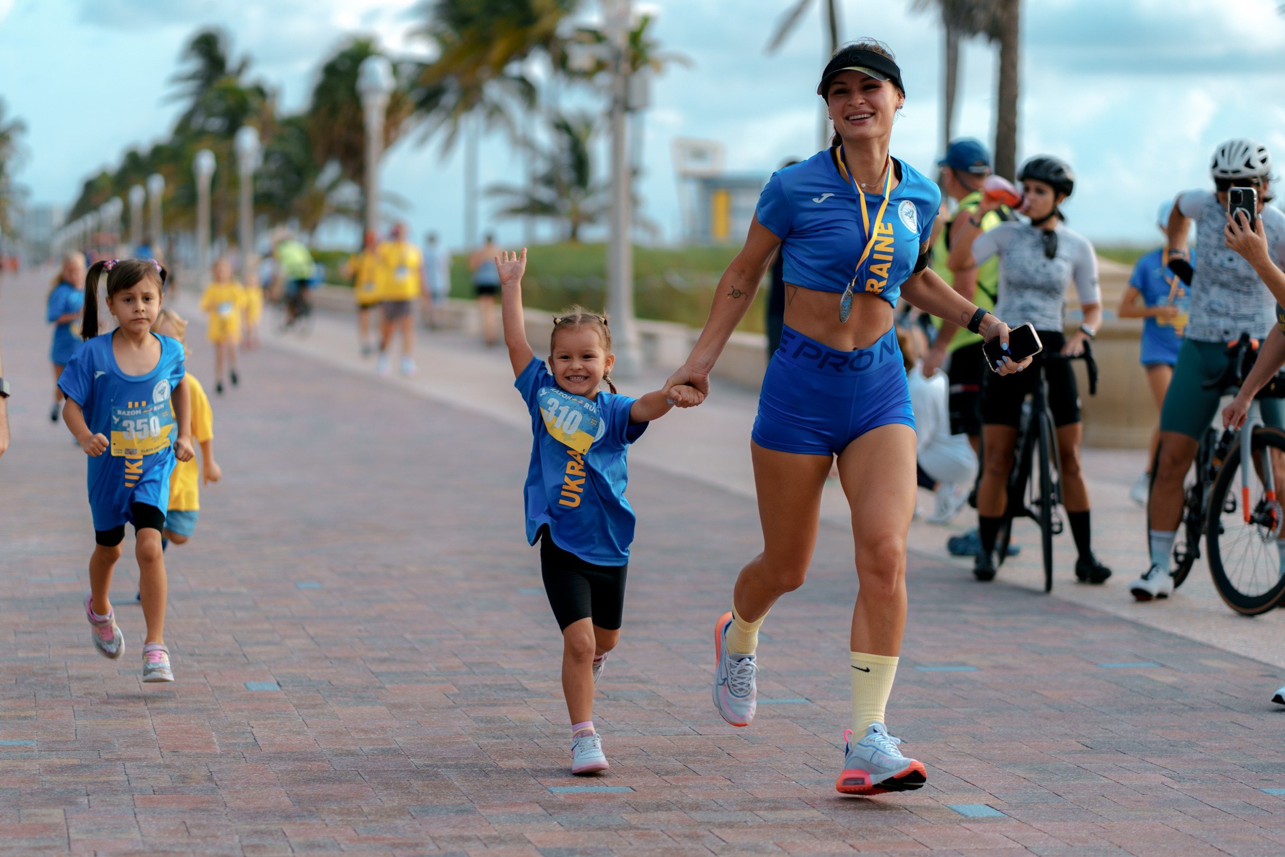 RAZOM RUN. ФОТОГРАФ ФЛОРИДА МАЙАМИ