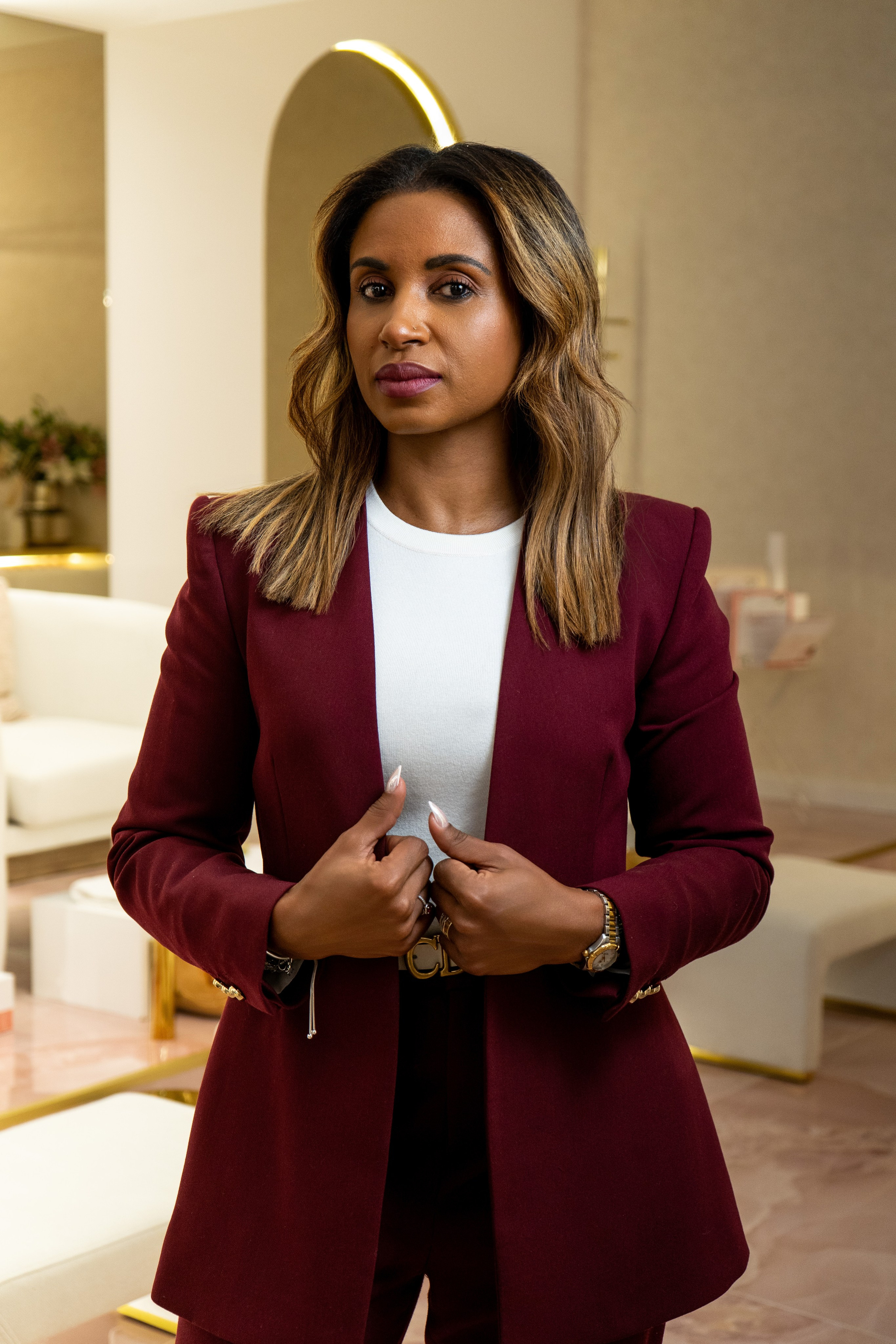 Anna Sousa. Frames by Giovani Braga