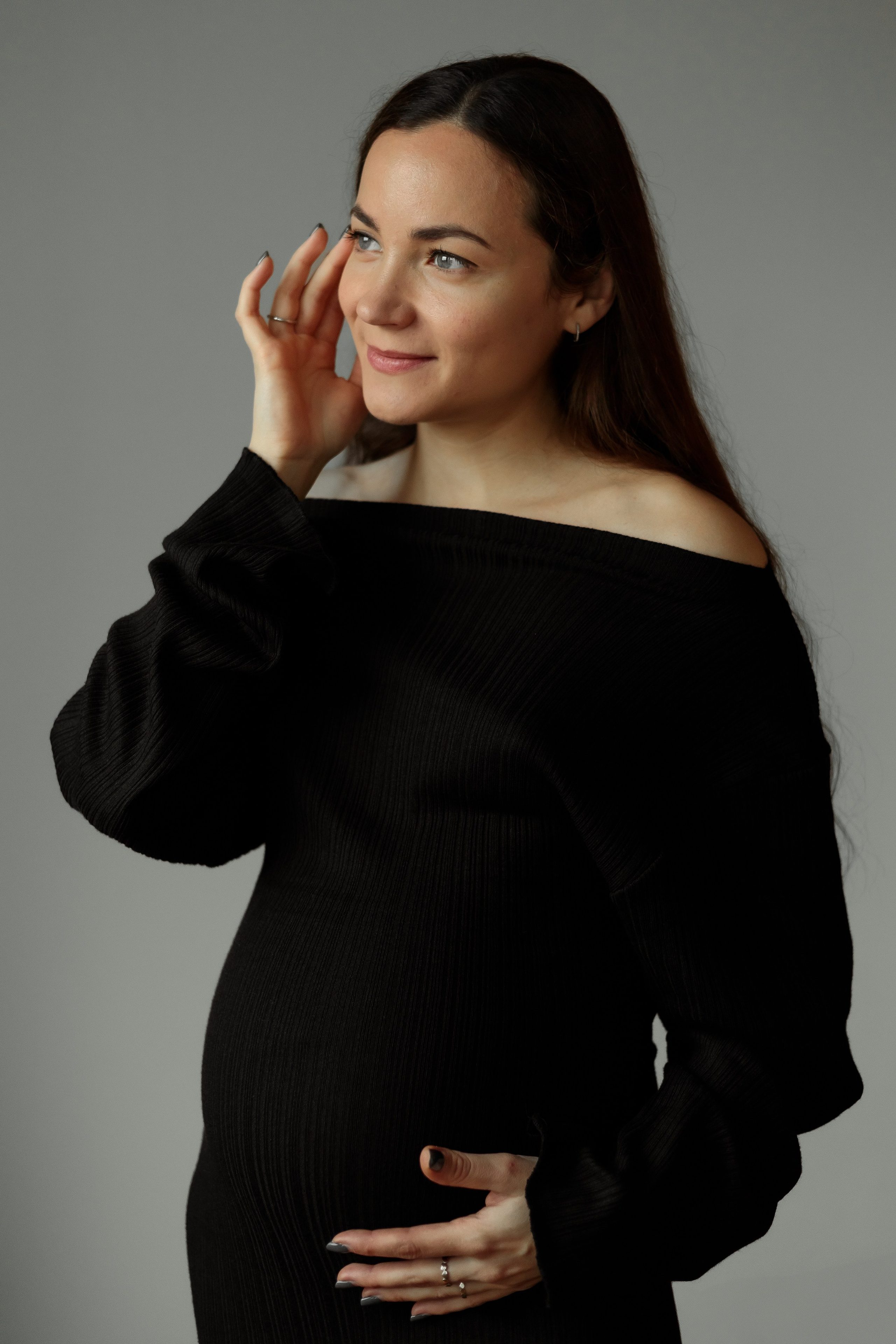 Pregnancy shooting at home. Elena Gorobets. Photographer in Zagreb