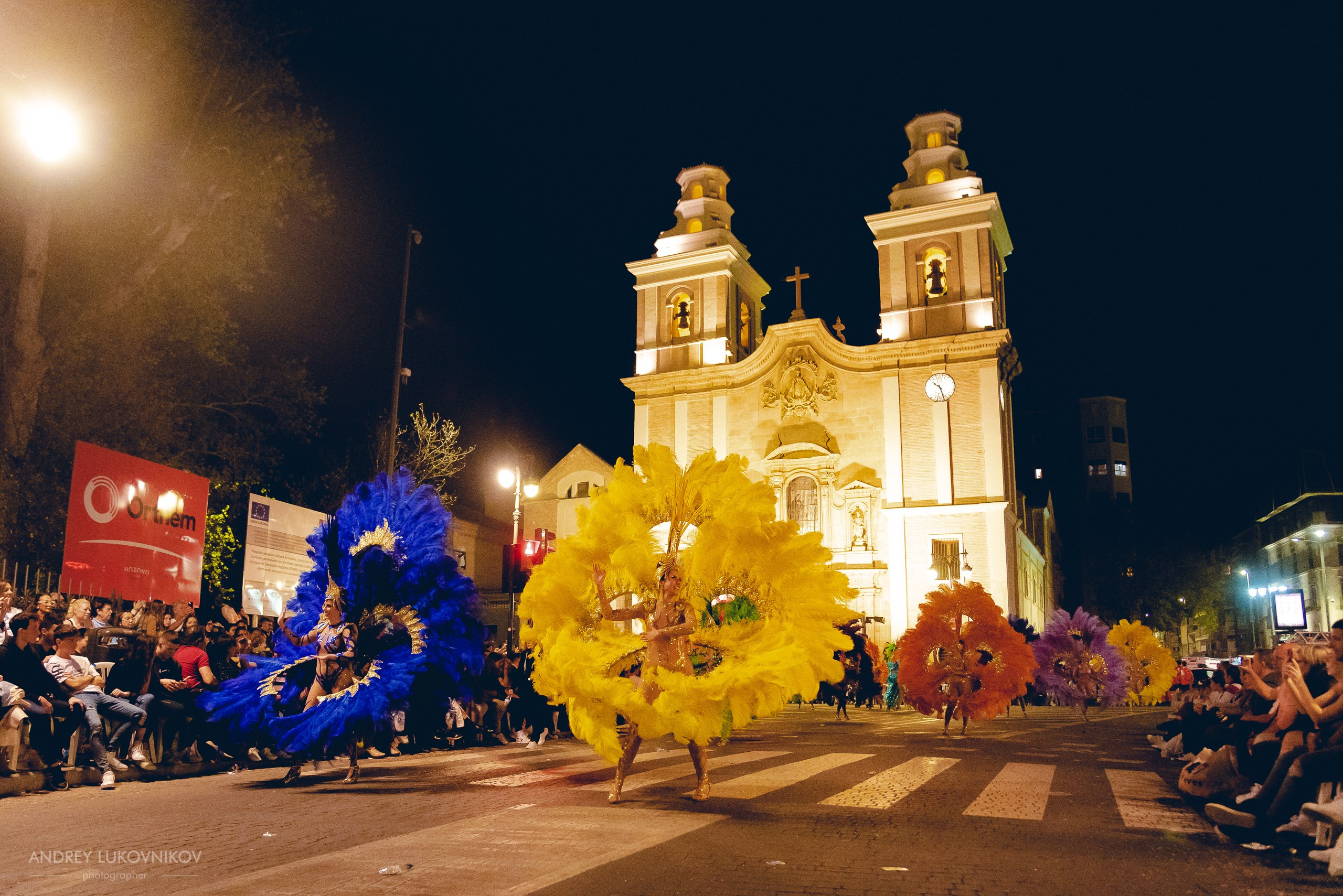 Photo report from the night carnival in Murcia | Reportage photographer Andrey Lukovnikov