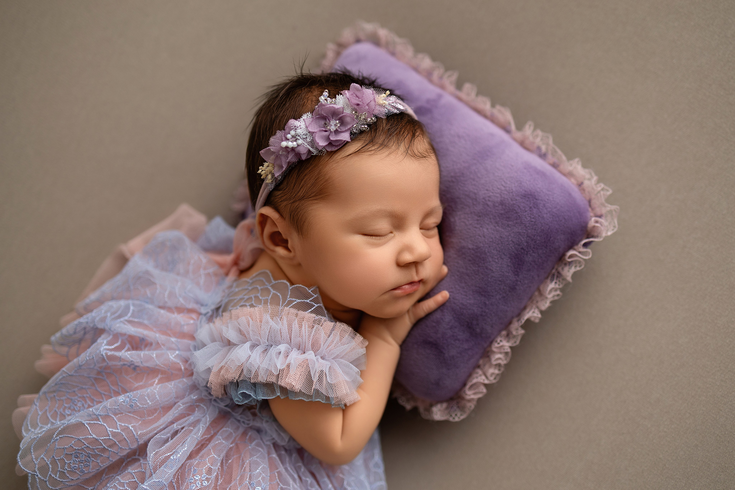 Neugeborene. Neugeborene- Schwangerschaft- und Kinder Fotografin in Lehre