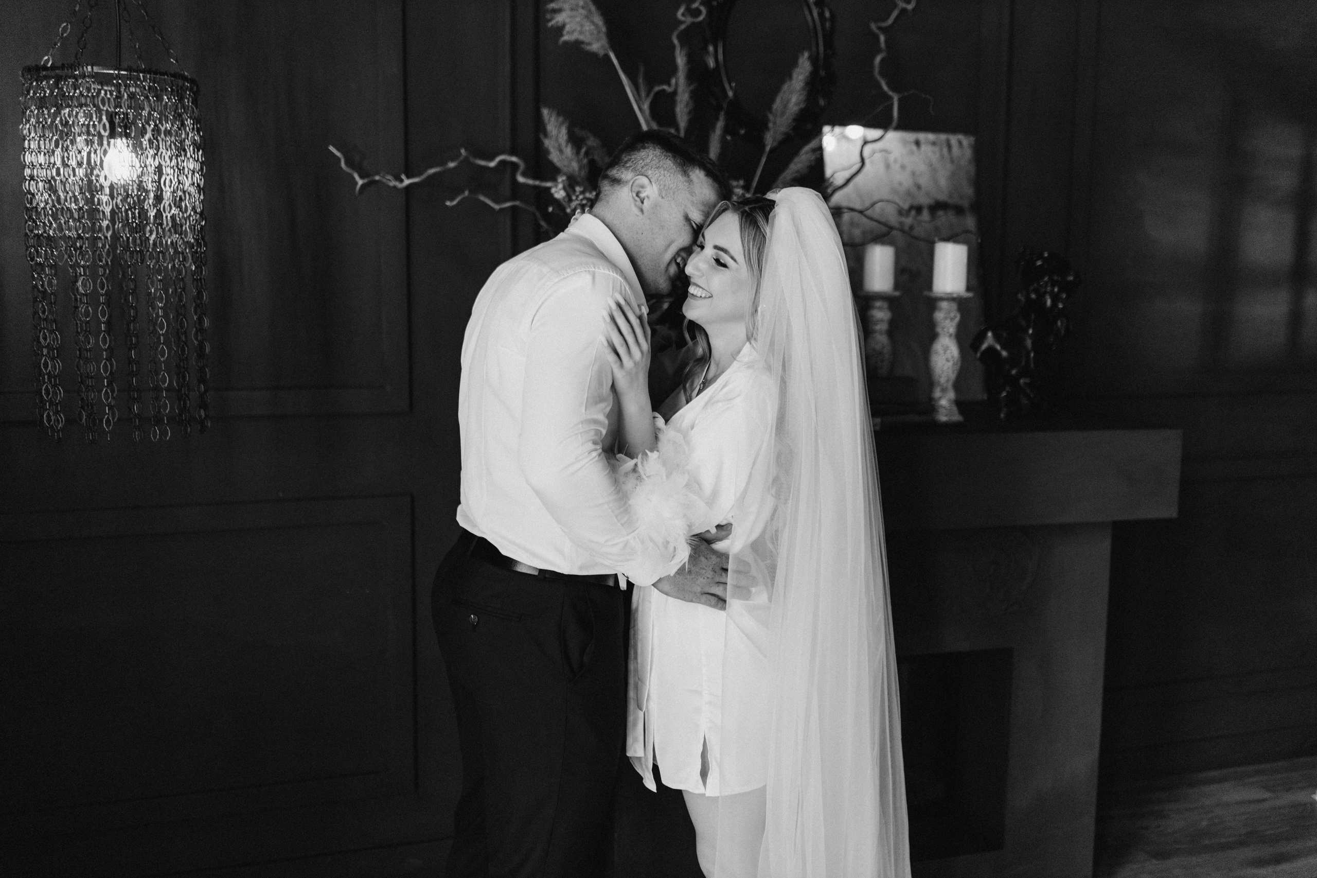 Nikolly & Constantin. Home