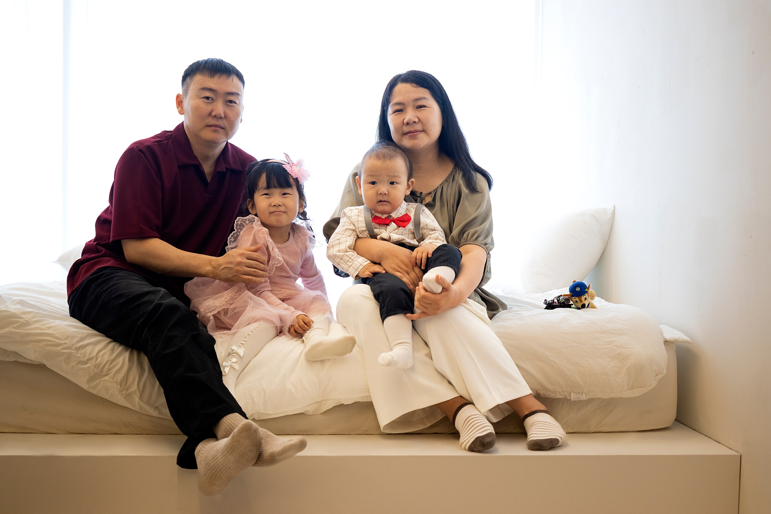 Артём в студии. Фотограф беременности, ньюборн и годовасиков в Корее Жанна Хан