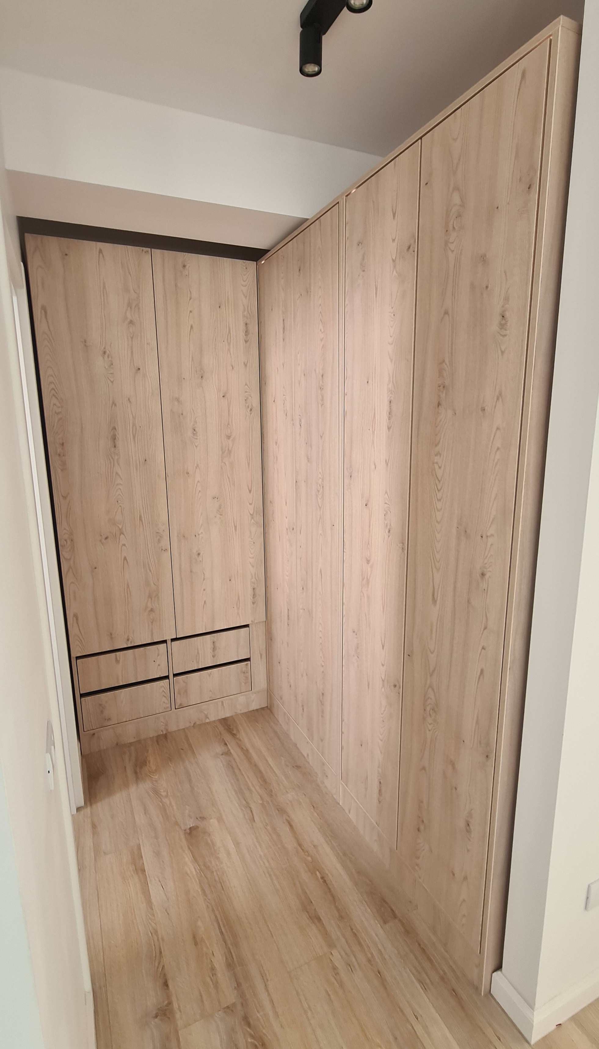 Dressing. Furniture Alexandru Turcu