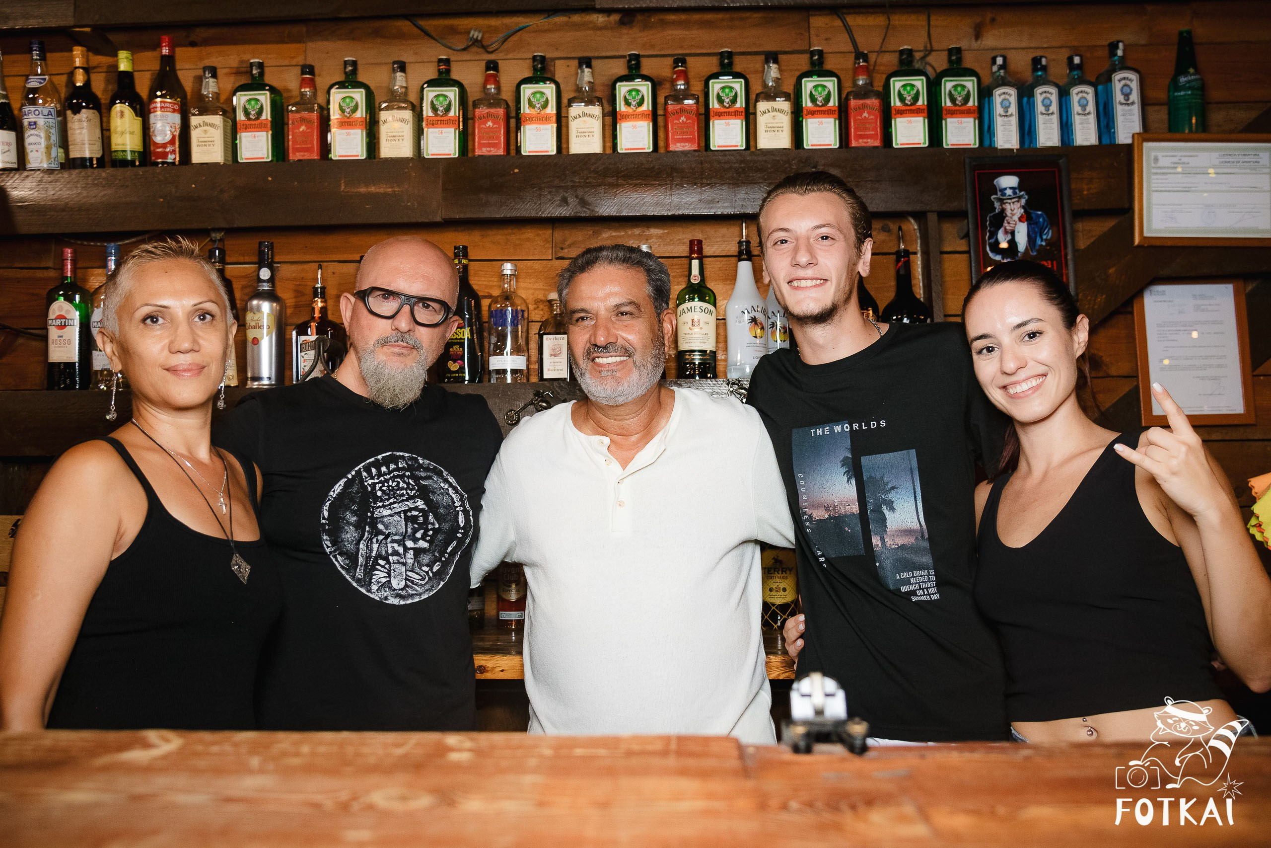 El Paso Rock Bar Torrevieja: Reportaje fotográfico 29.08.25 | FOTKAI