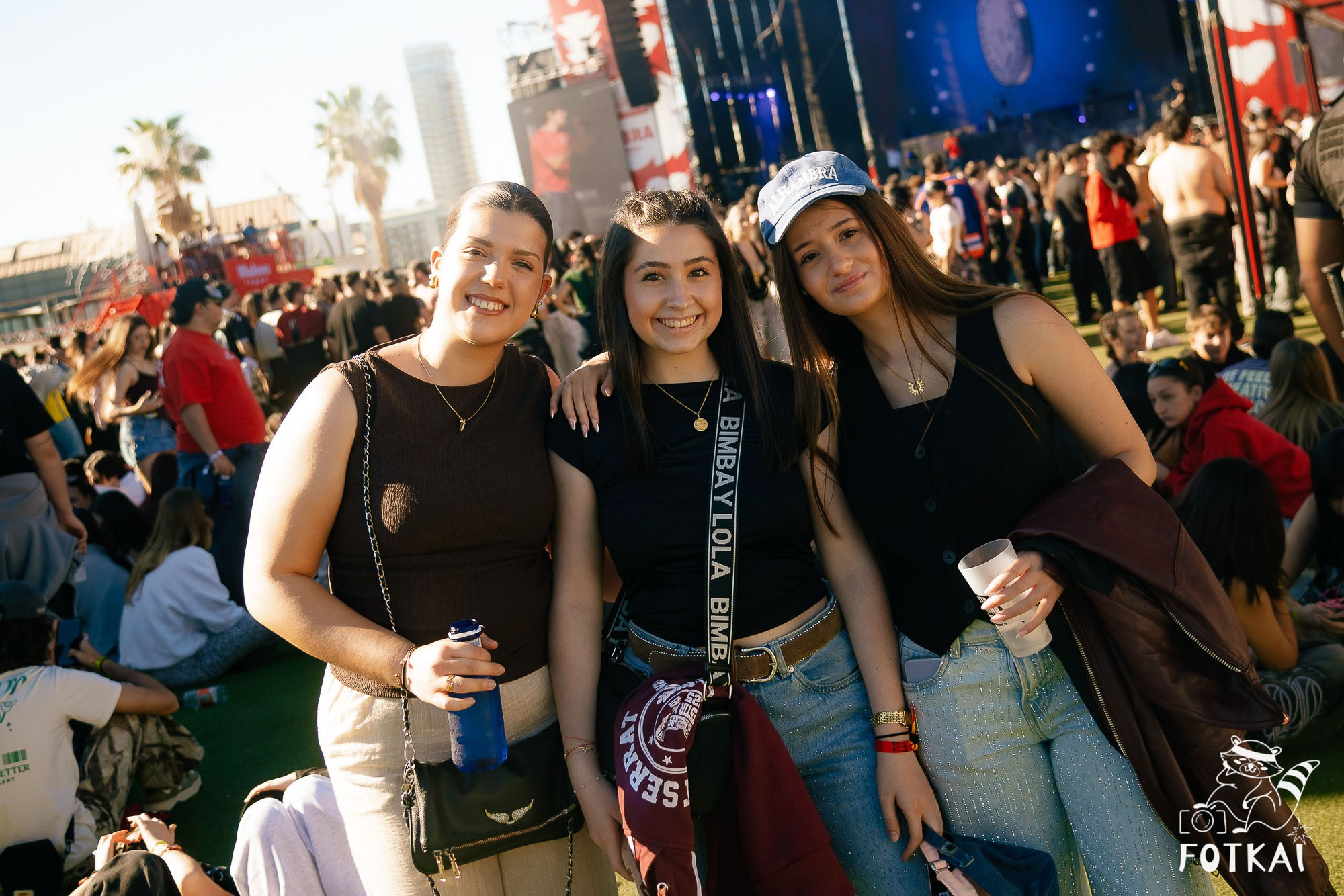Costa Sonora 2026 Alicante Día 1 Fotos — encuéntrate en fotos y busca amigos del festival | FOTKAI