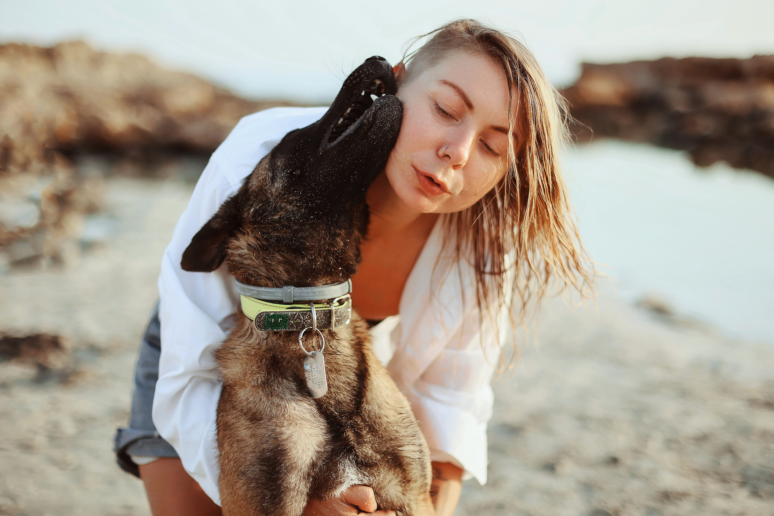 Photoshoot with a pet, Ayia Napa. May, 2022. Home