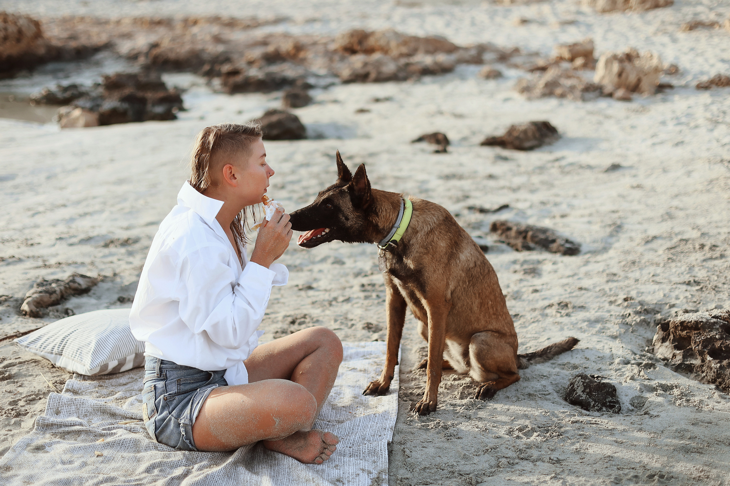 Photoshoot with a pet, Ayia Napa. May, 2022. Home