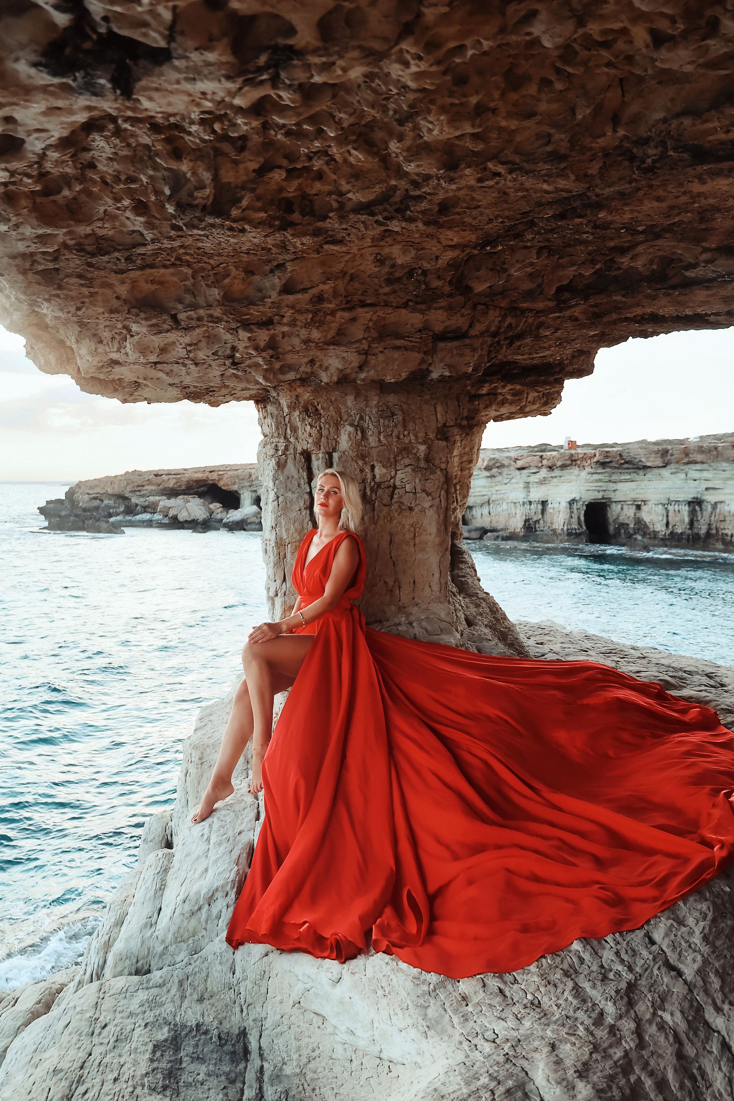 Индивидуальная фотосессия в летящем платье, Айя-Напа. Июнь, 2022. Kipriotka. Ваш фотограф на Кипре (Айя-Напа, Протарас)