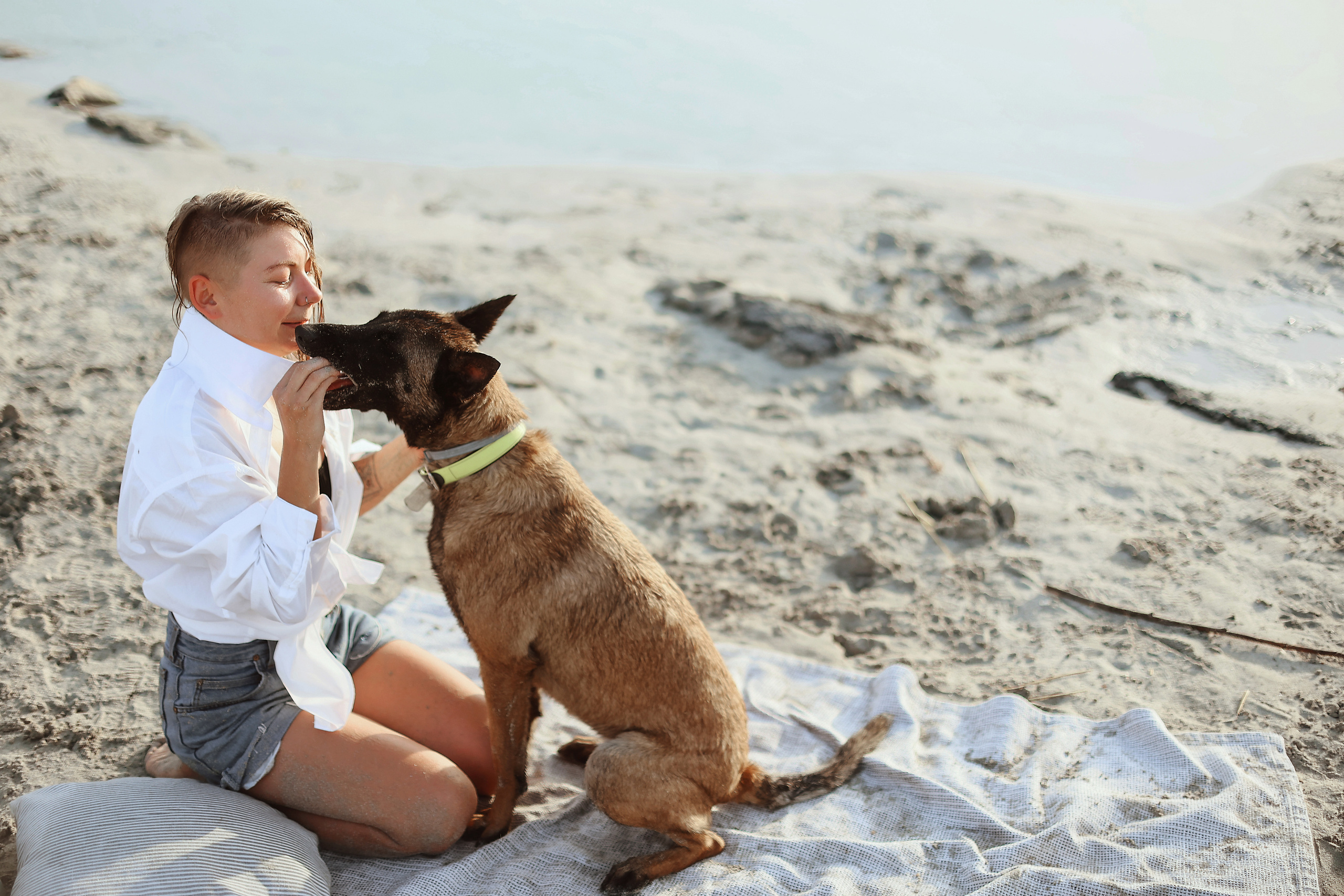Photoshoot with a pet, Ayia Napa. May, 2022. Home