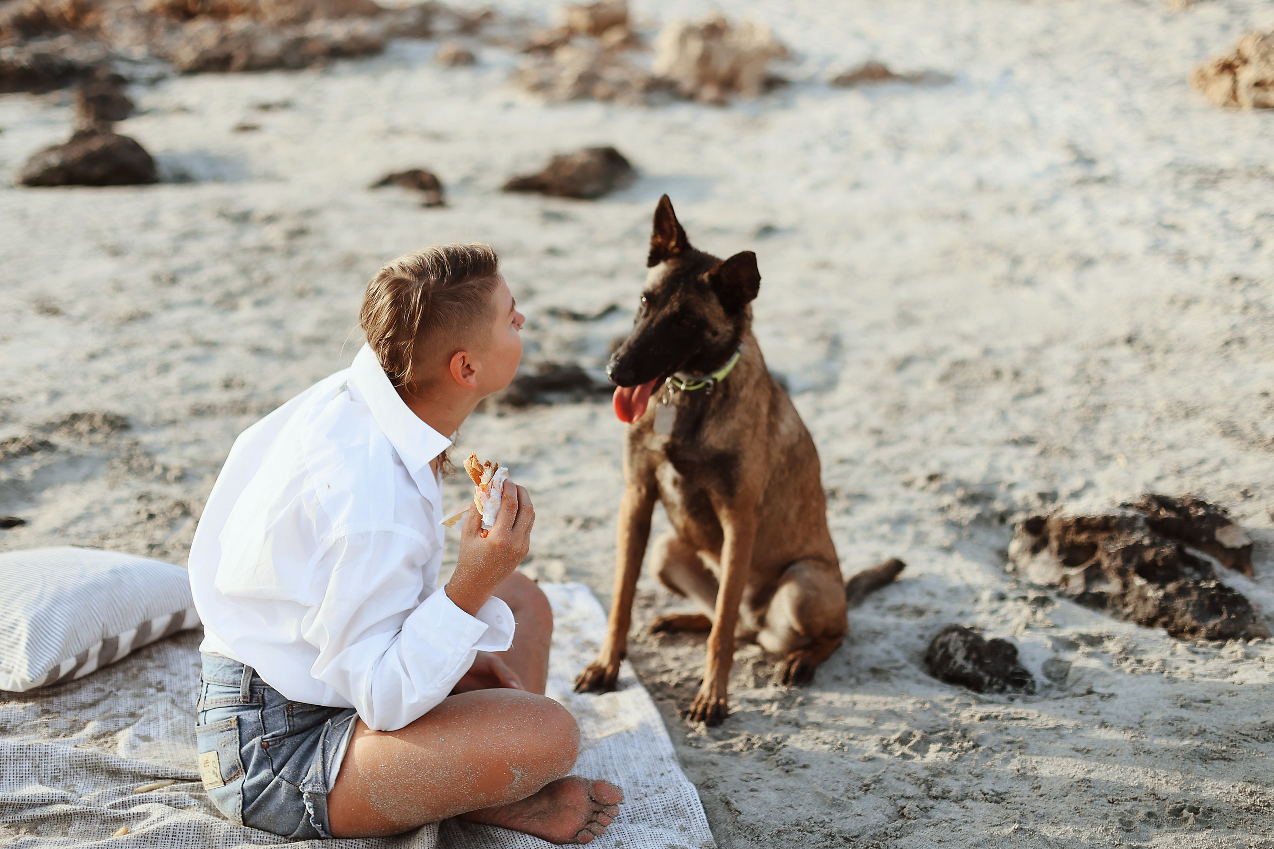 Photoshoot with a pet, Ayia Napa. May, 2022. Home