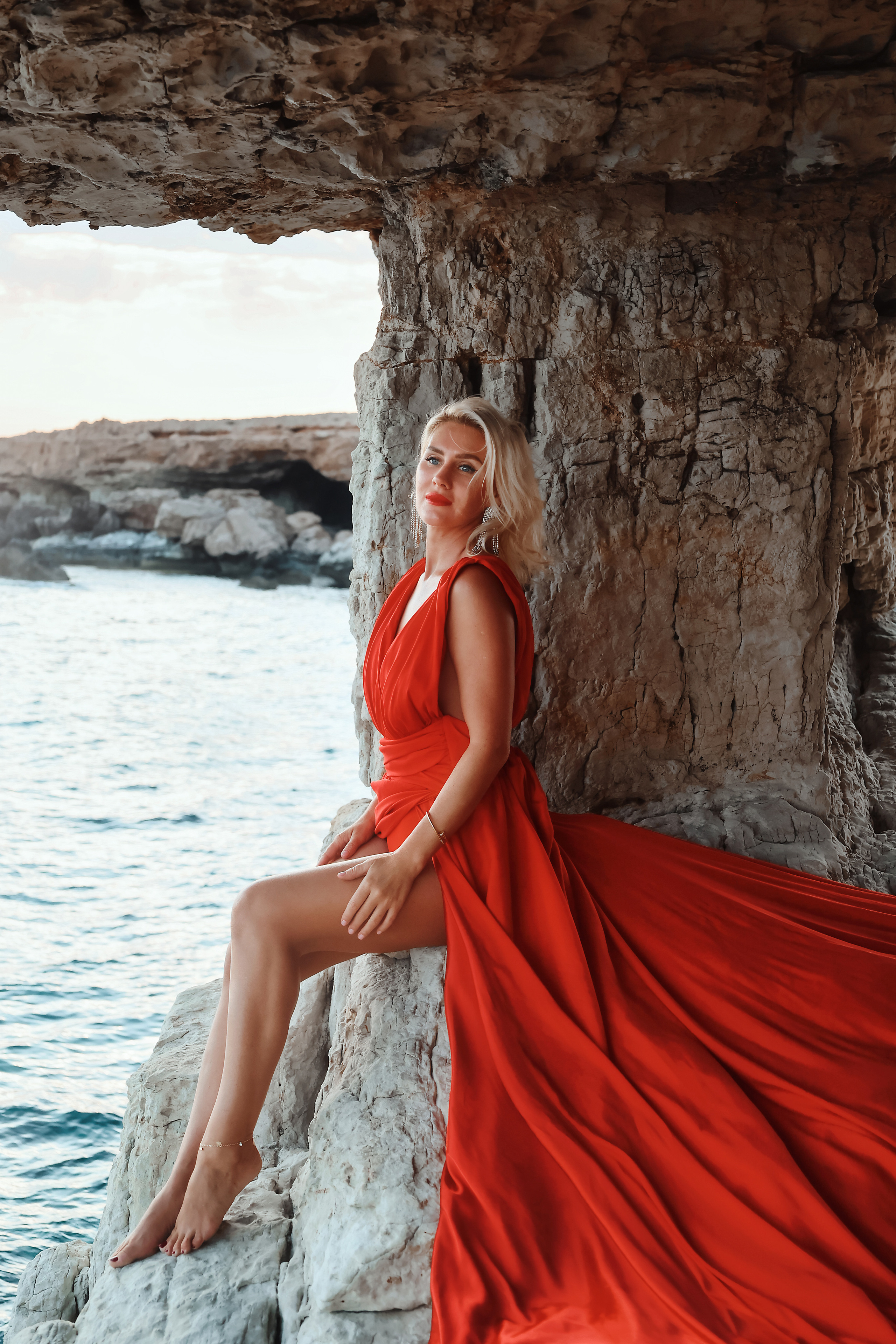 Индивидуальная фотосессия в летящем платье, Айя-Напа. Июнь, 2022. Kipriotka. Ваш фотограф на Кипре (Айя-Напа, Протарас)