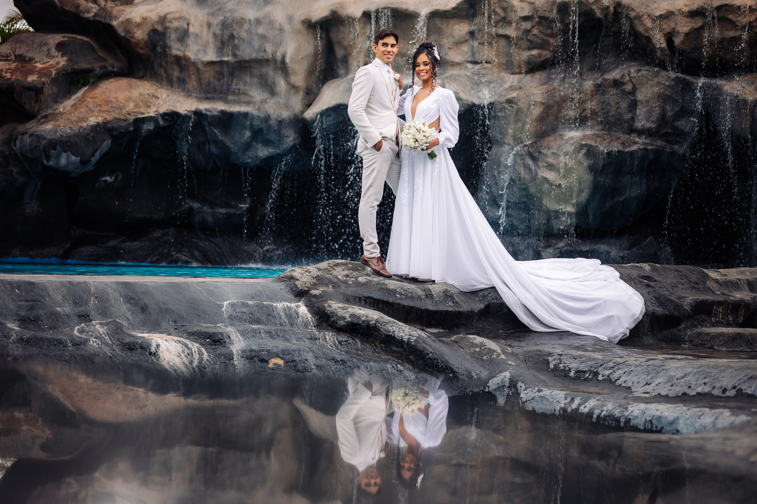 Kênia e Gabriel. Fotografia de casamento e ensaios | Montes Claros/MG