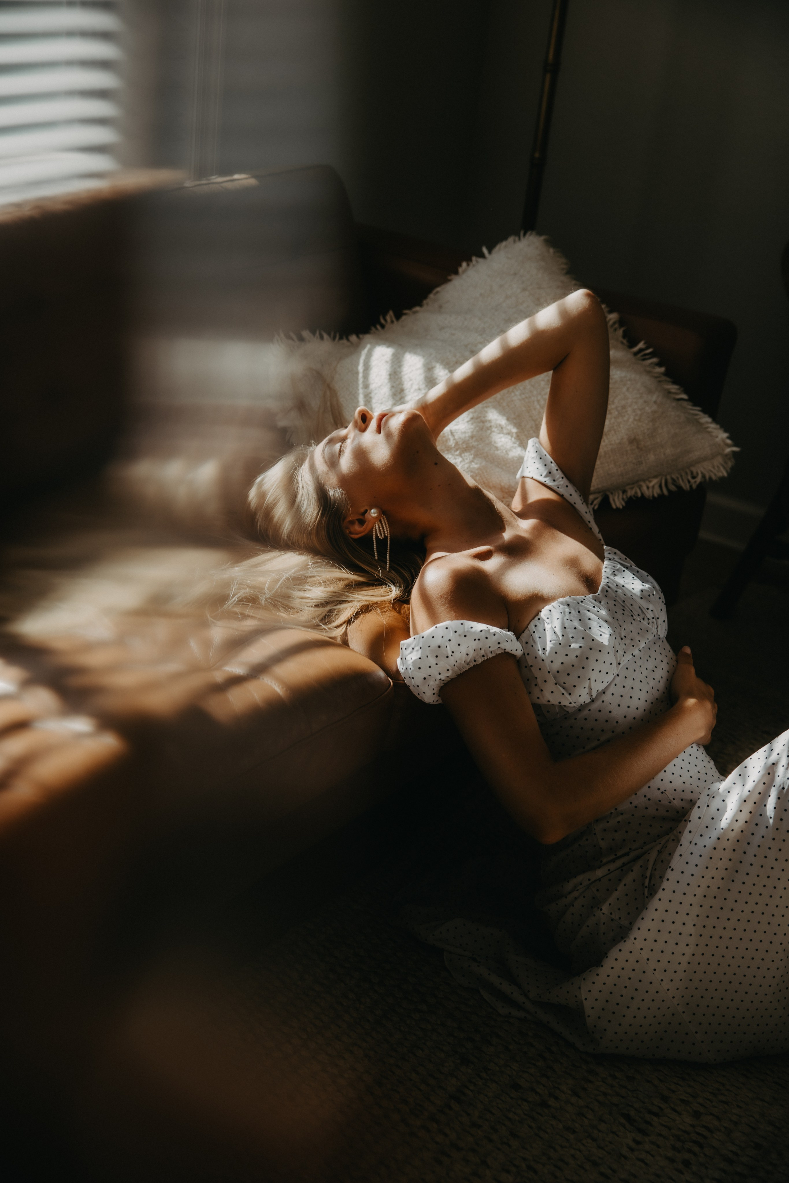 Women. Alya Leto Photographer