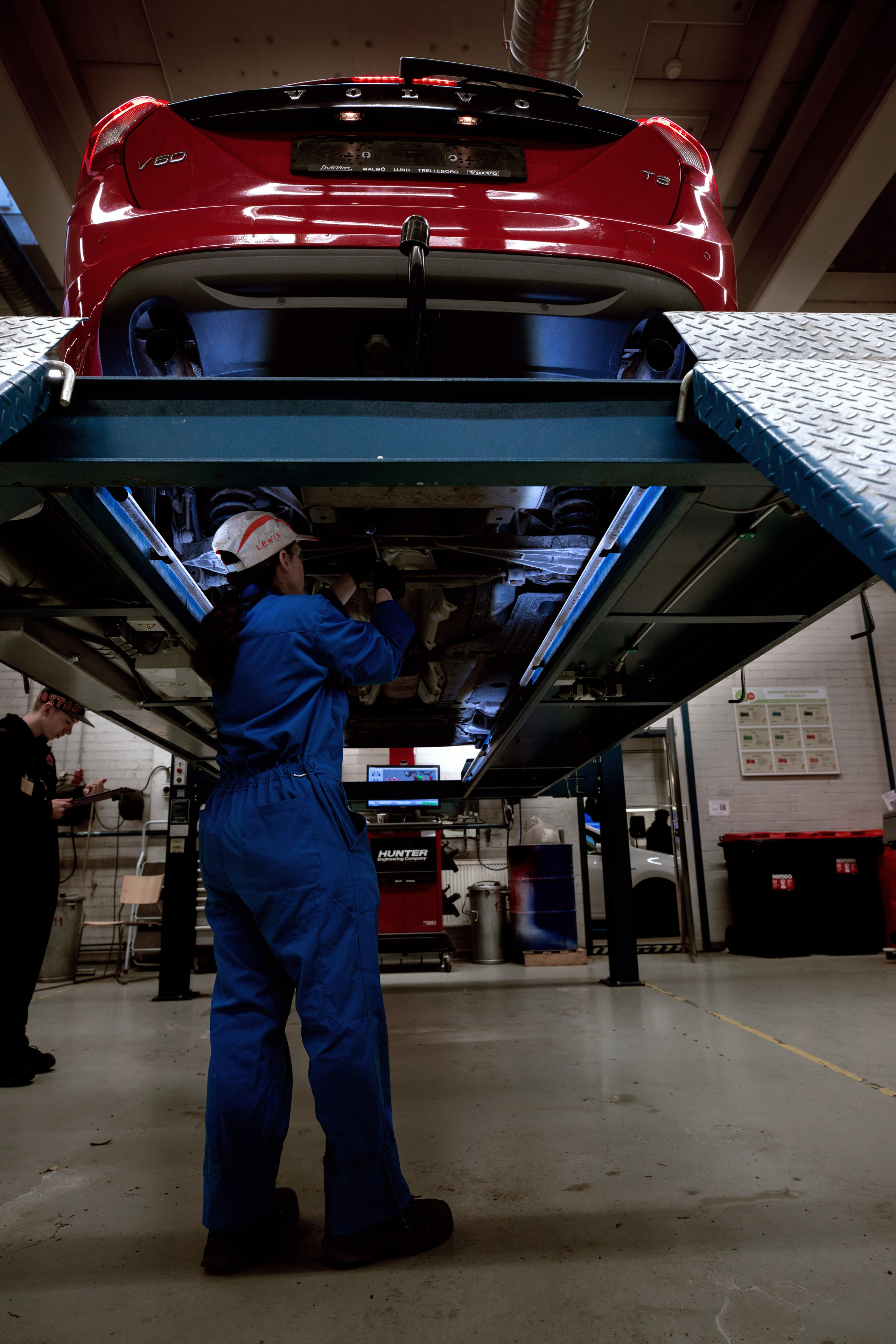 Ремонт автомобилей. Екатерина Мансур Портретный фотограф в Финляндии (Хельсинки и Уусима)