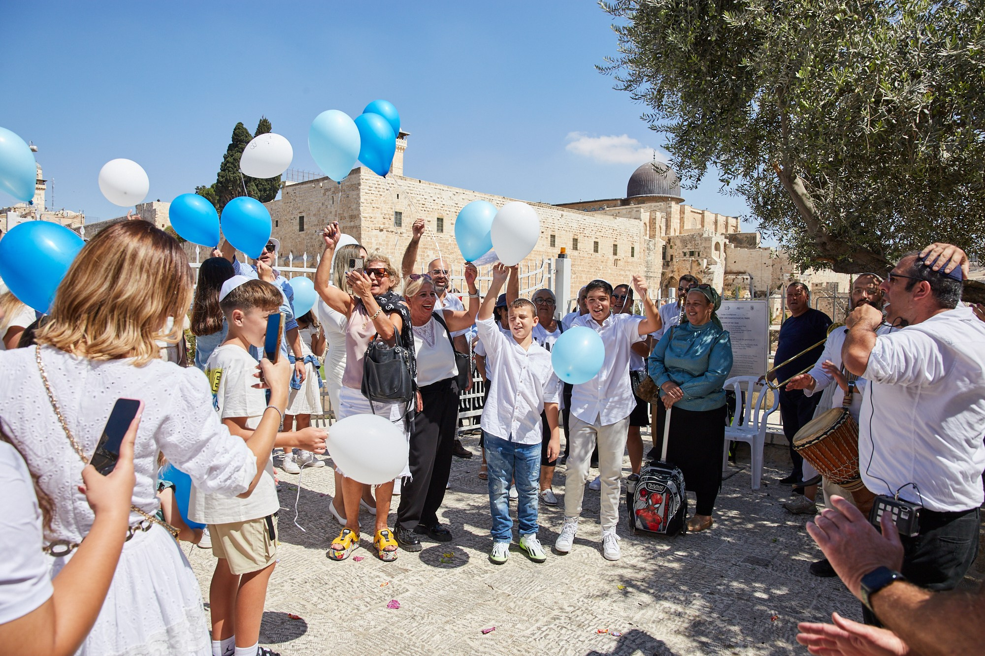 Бар-мицва на Котеле. Портретный и репортажный фотограф в Израиле Рома Бирман